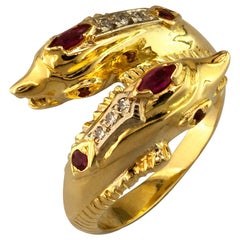 Georgios Collections Bague jonc double dauphin en or jaune 18 carats, rubis et diamants