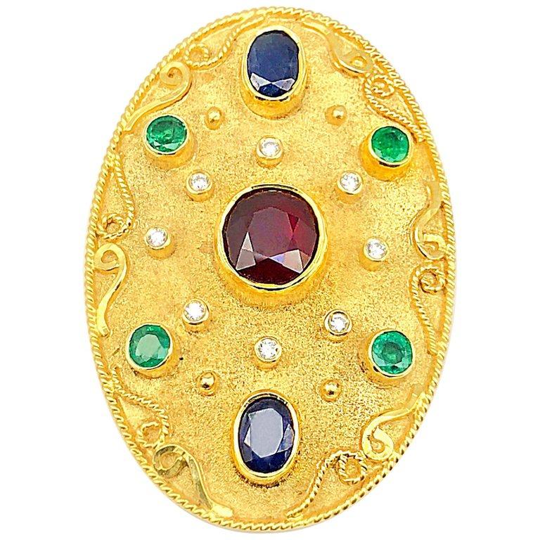 Georgios Collections Brosche aus 18 Karat Gelbgold mit Diamant, Rubin, Smaragd und Saphir  (Byzantinisch) im Angebot