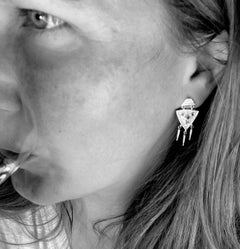 Georgios Kollektionen Tropfenohrringe aus 18 Karat Gelbgold mit Saphiren und Rubinen