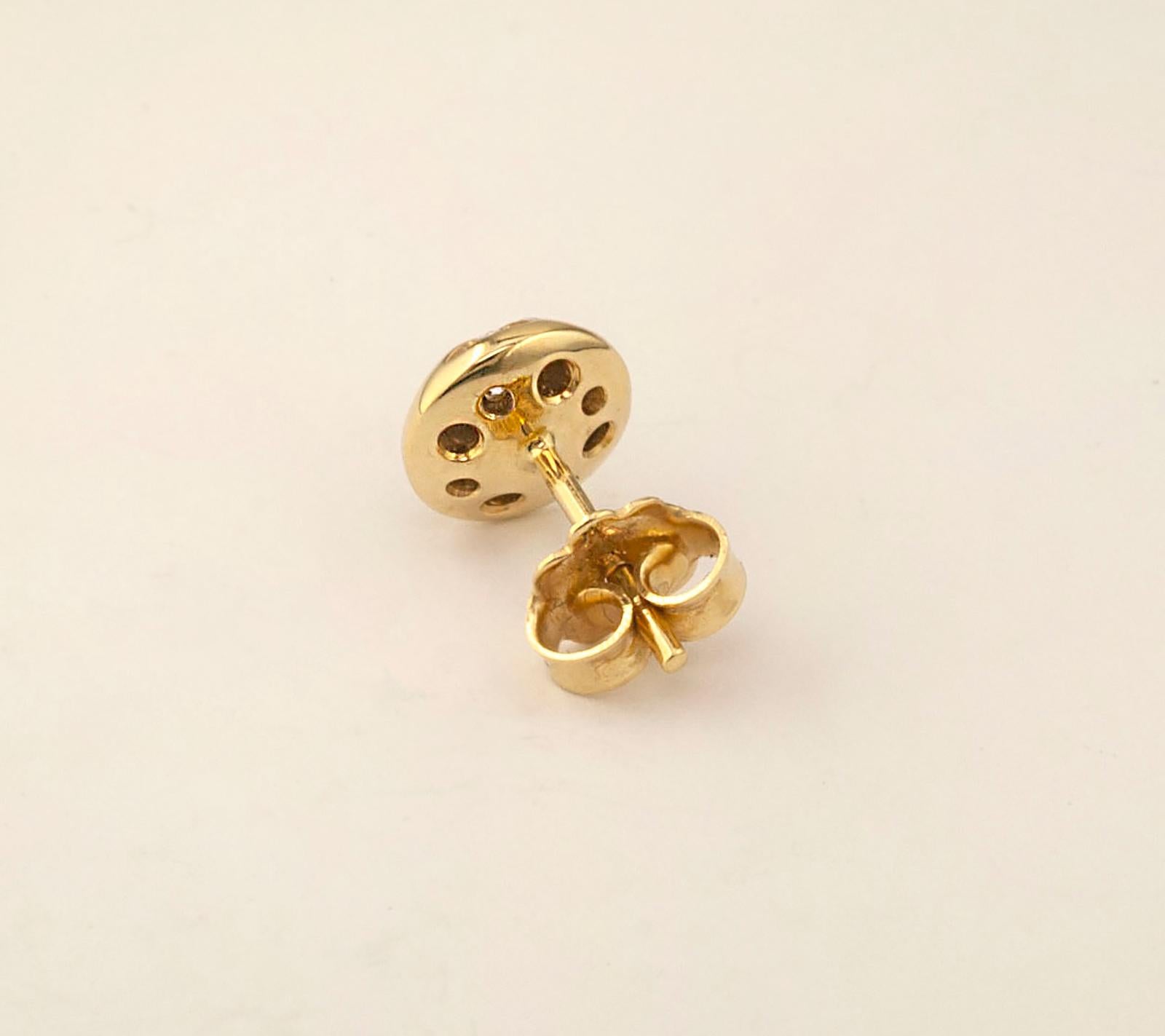 Georgios Collections 18 Karat Yellow Gold Solitaire Diamond Round Stud Earrings In New Condition For Sale In Astoria, NY