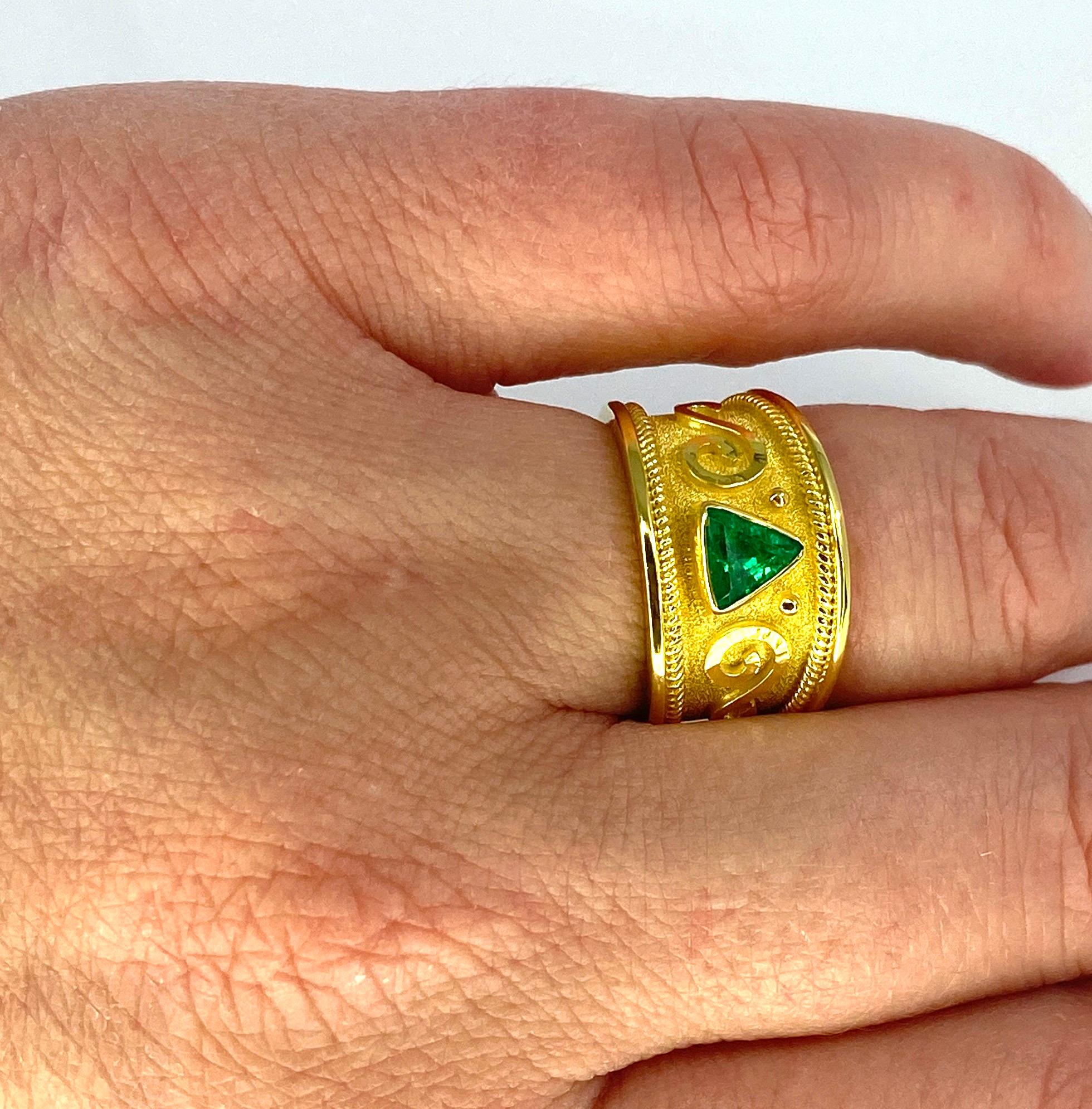 Georgios Collections 18 Karat Yellow Gold Trillion Emerald Ring For Sale 7