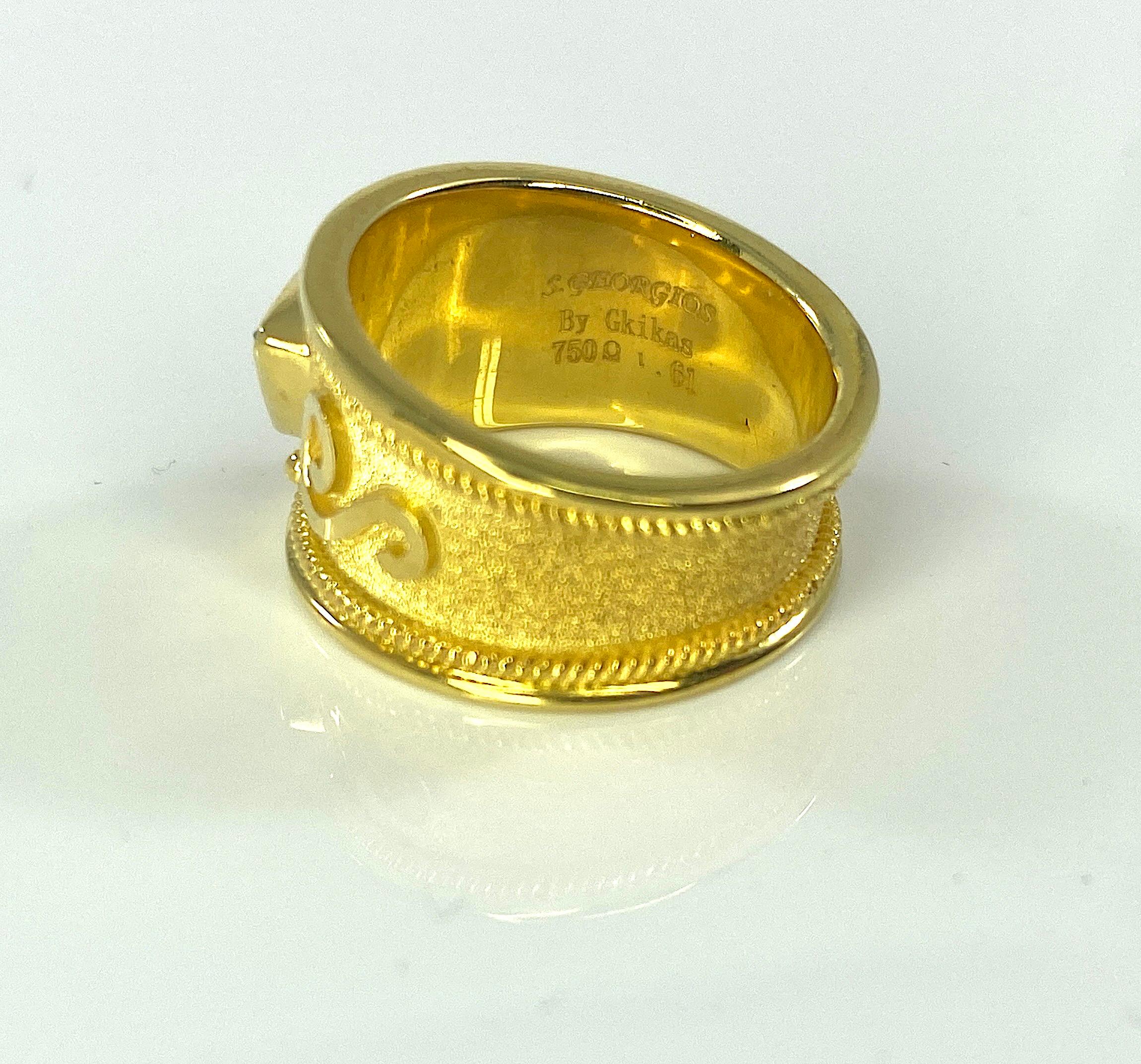 Georgios Kollektionen 18 Karat Gelbgold Trillion Smaragd-Ring im Angebot 1