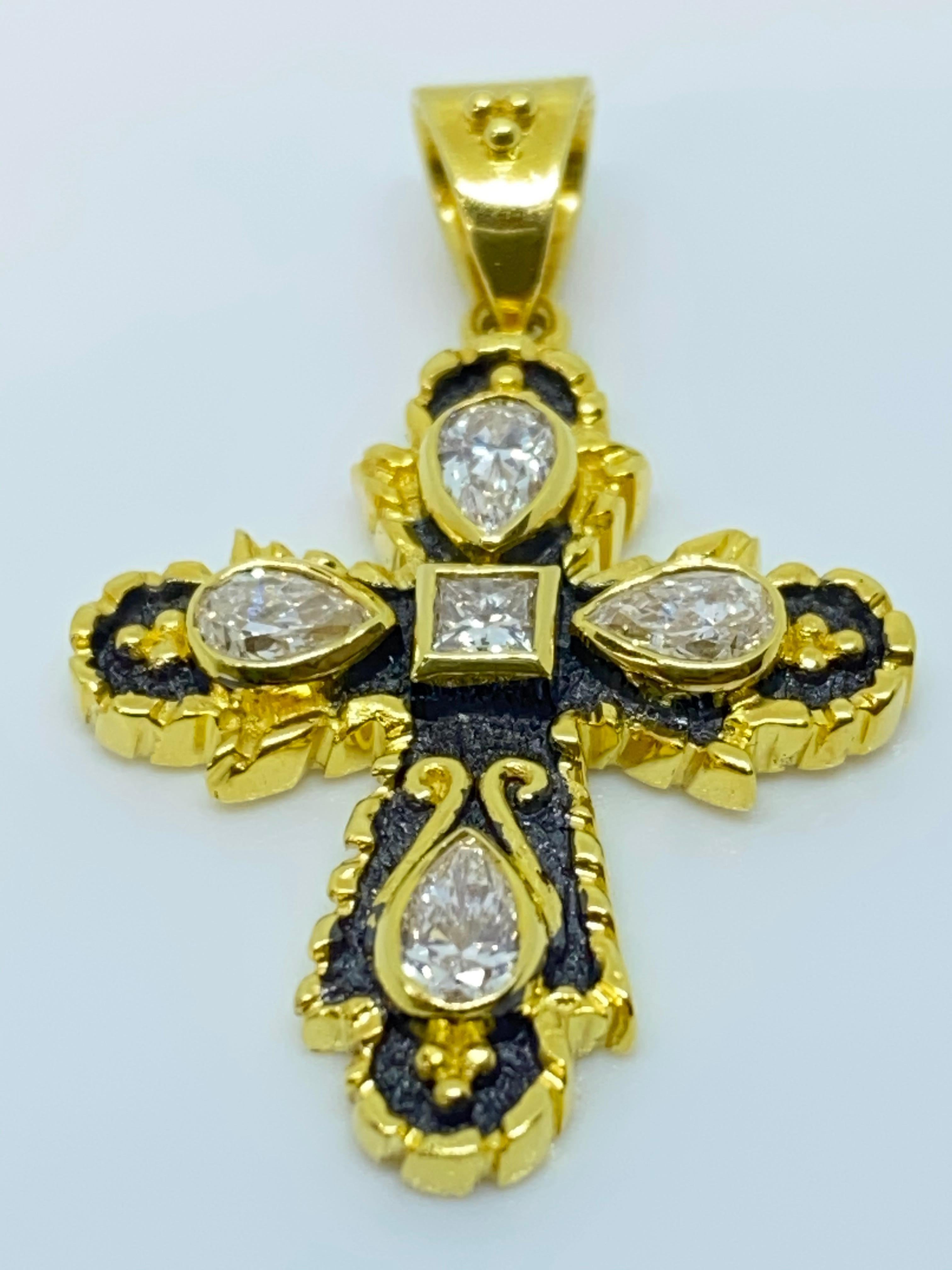 Georgios Kollektionen 18 Karat Gelbgold zweifarbiges schwarzes Rhodium-Diamantkreuz  im Angebot 10