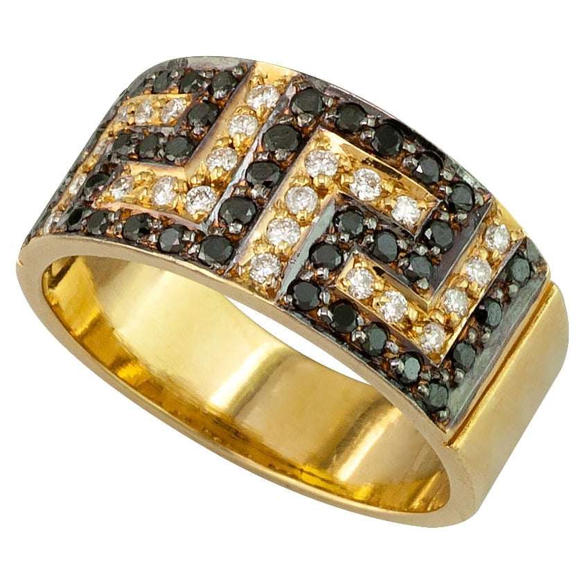 Georgios Collections, griechischer Schlüsselanhänger aus 18 Karat Gelbgold, Weiß, Schwarz und Diamant