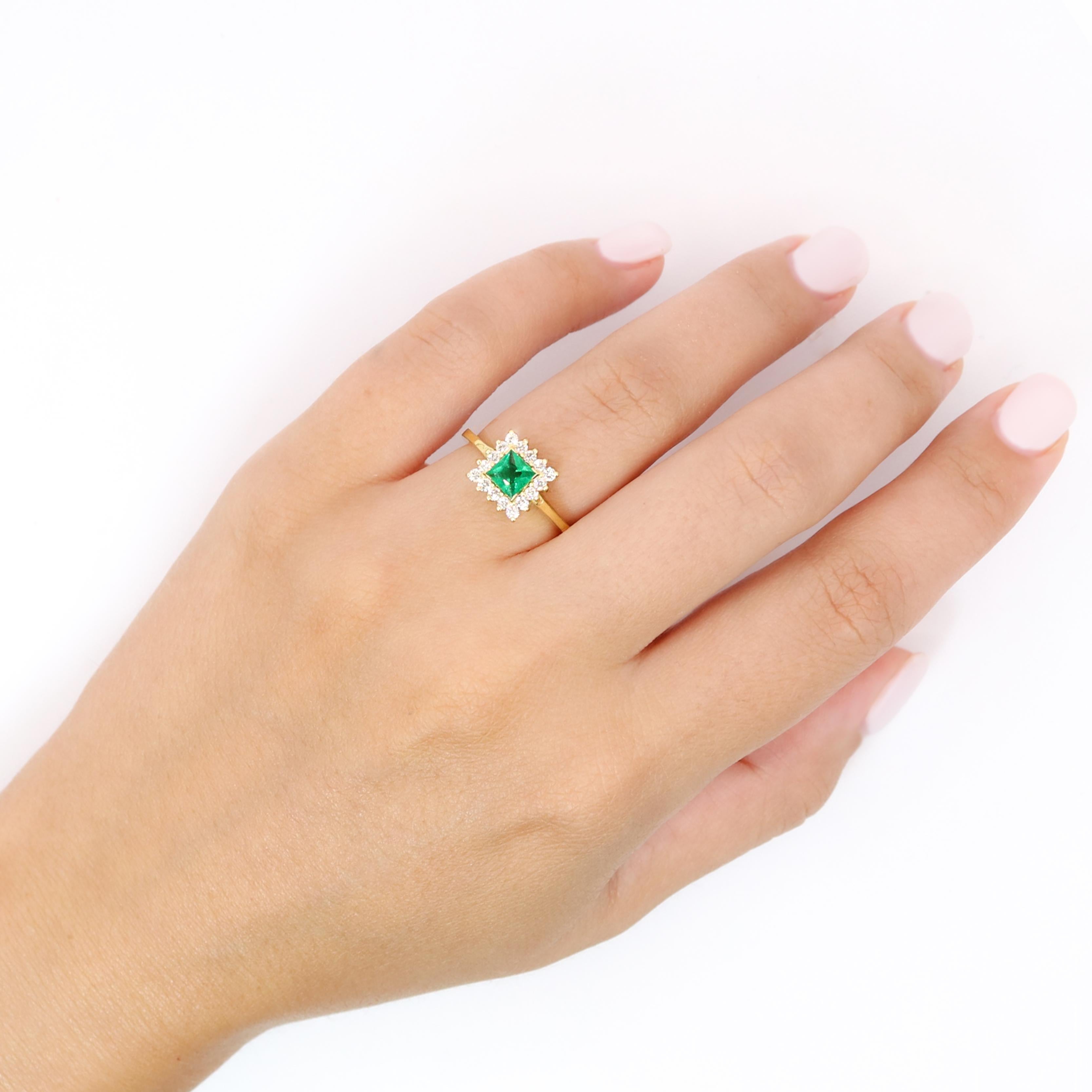 Georgios Collections 18K Yellow Gold Princess -Cut Emerald Ring with Diamonds For Sale 1