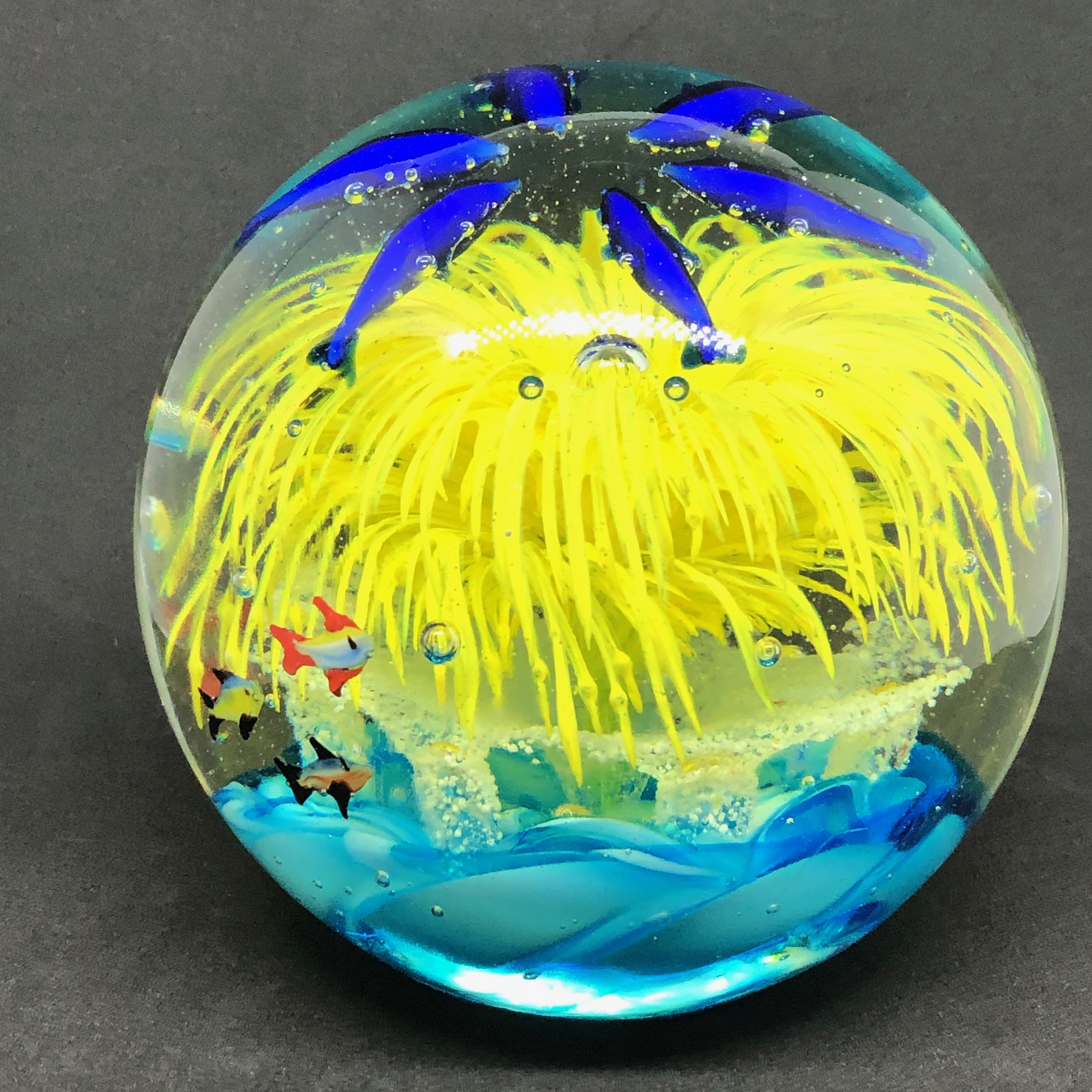 Hand-Crafted Georgous Big Dolphin and Fish Sea Murano Italian Art Glass Aquarium Paperweight For Sale