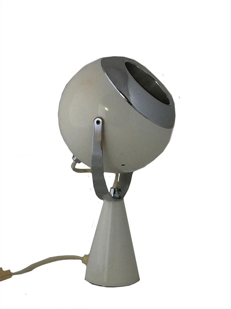 Metall-Tischlampe im Gepo-Stil, Space Age, Eyeball, 1970er Jahre im Zustand „Gut“ im Angebot in Delft, NL
