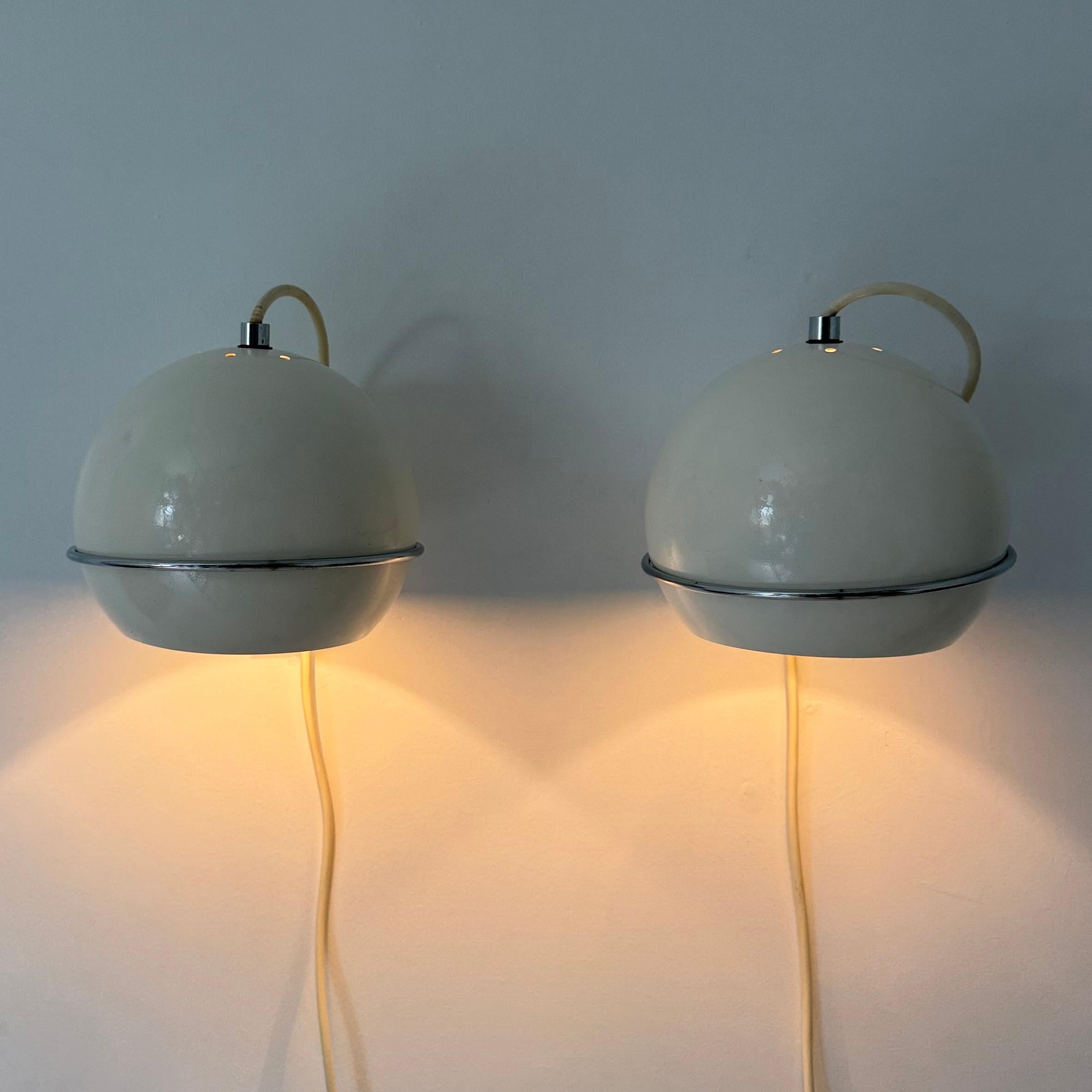 Mid-Century Modern Applique Gepo globe oculaire , 1970 en vente