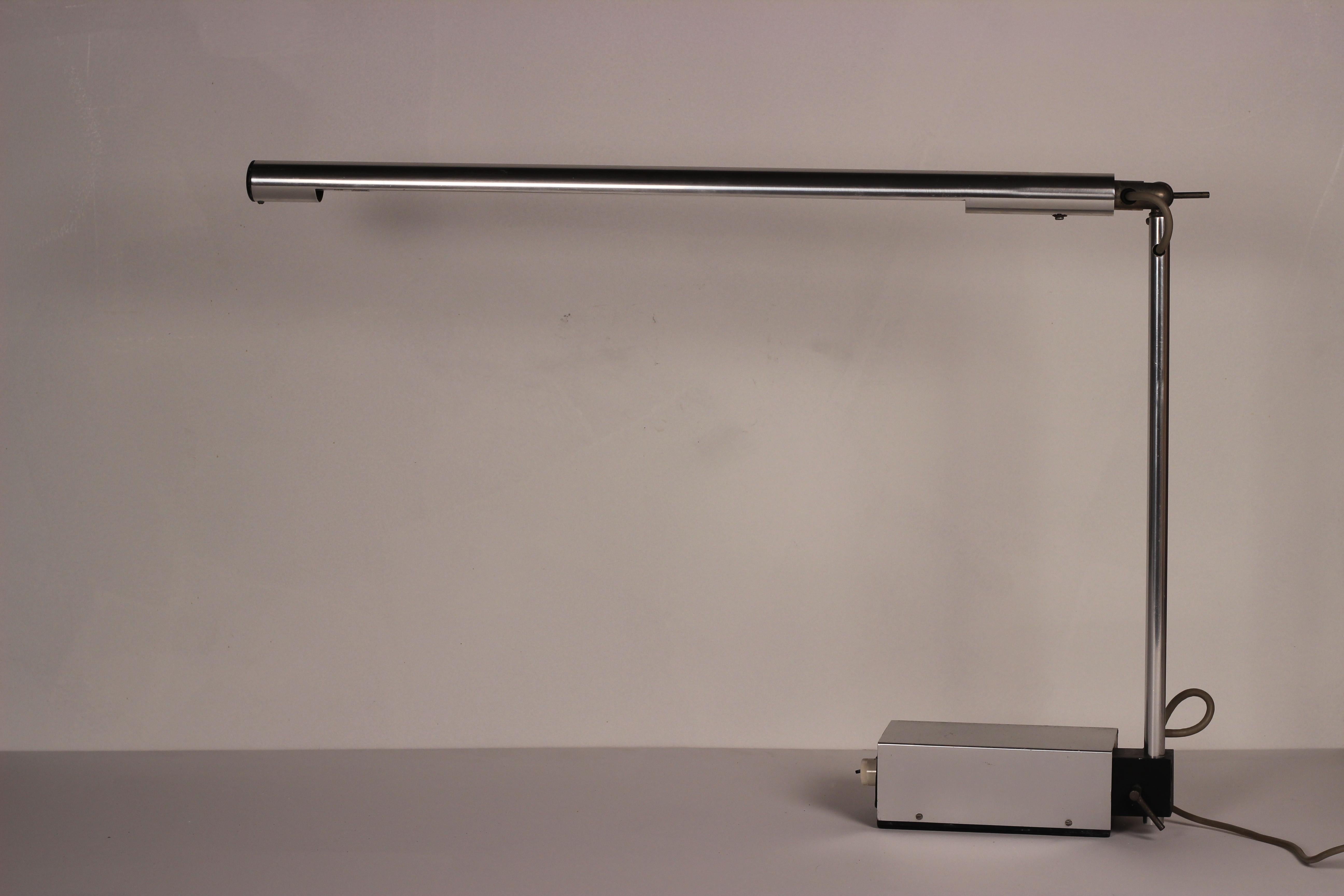 Gerald Abramovitz Best and Lloyd Aluminium Cantilever Desk Lamp model 41555 MK2 im Angebot 8