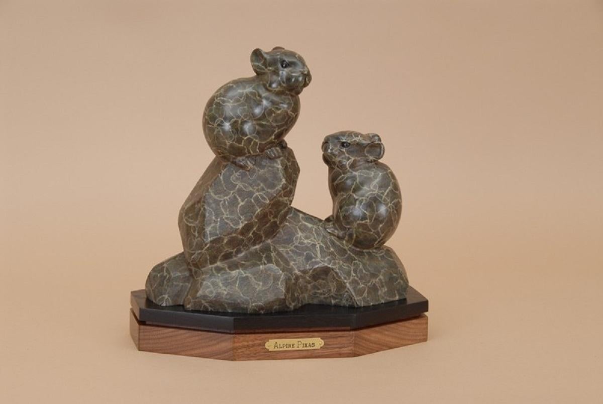 Gerald Balciar Figurative Sculpture - Alpine Pikas