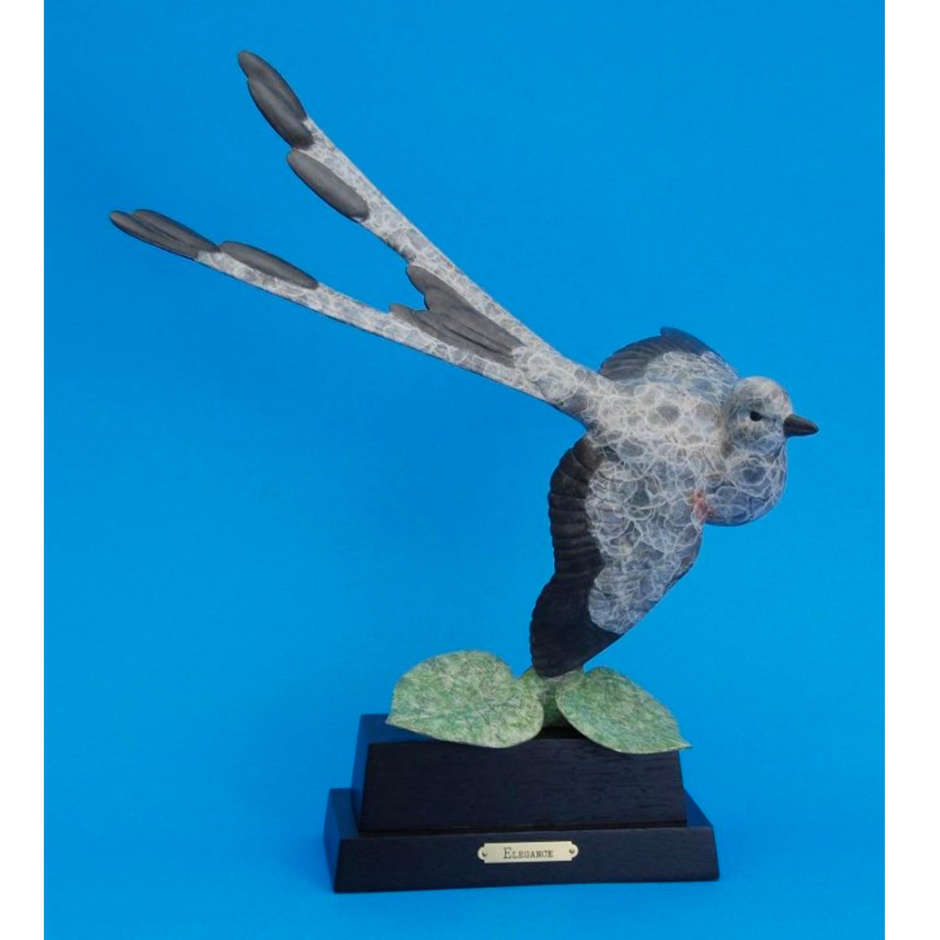 Elegance - Sculpture by Gerald Balciar