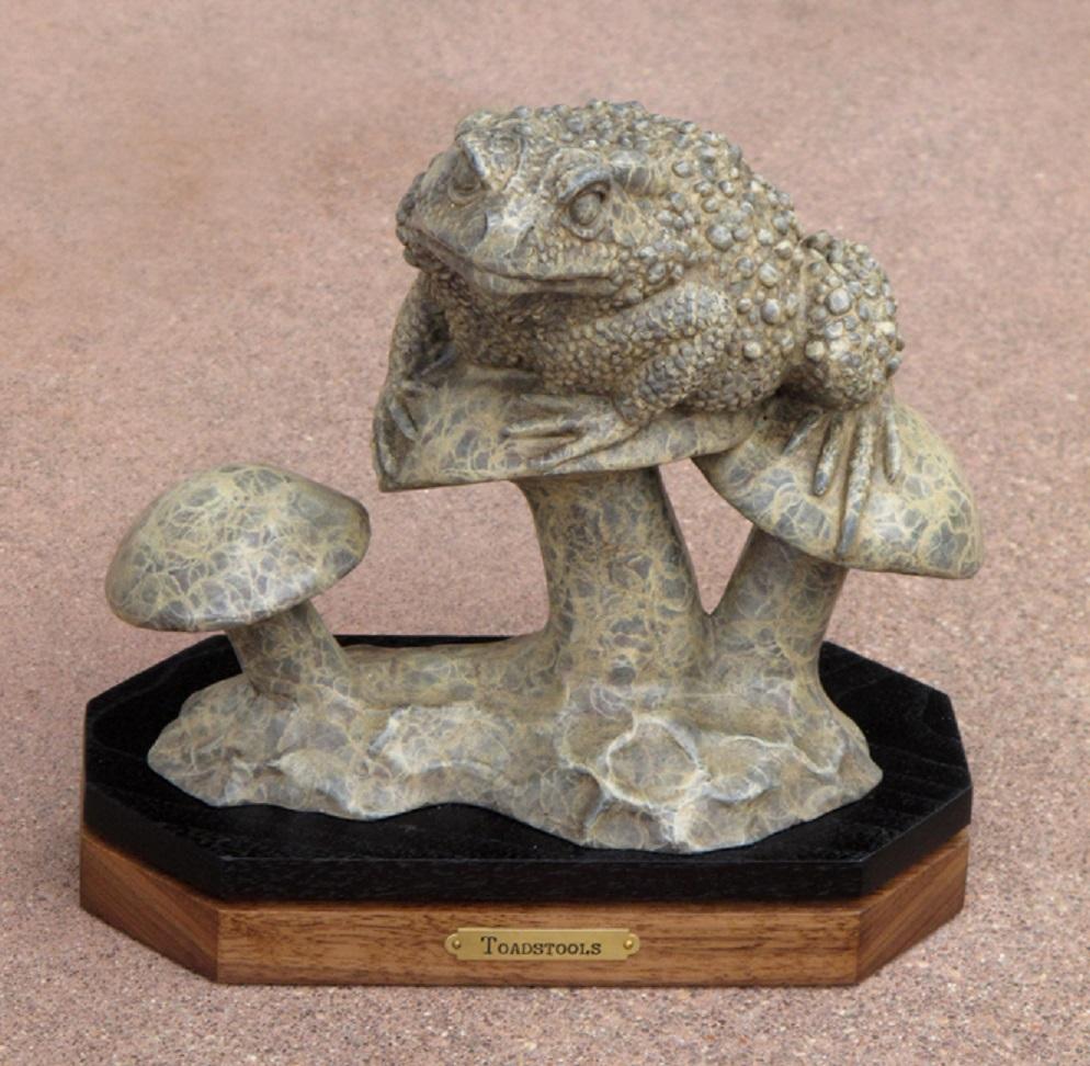 Toadstools - Sculpture by Gerald Balciar