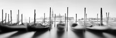 Basilique et gondole, Venise, photographie panoramique noir et blanc, paysage