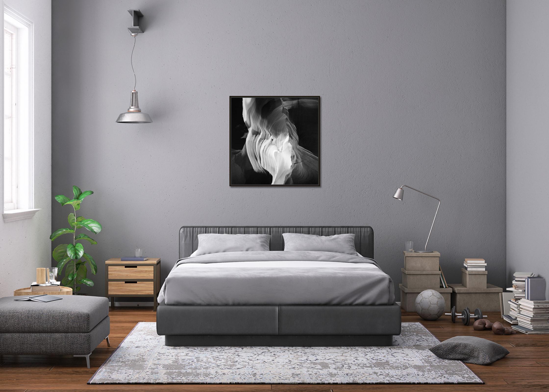 Cuore, Antelope Canyon, Arizona, USA, fotografia in bianco e nero, paesaggio in vendita 1