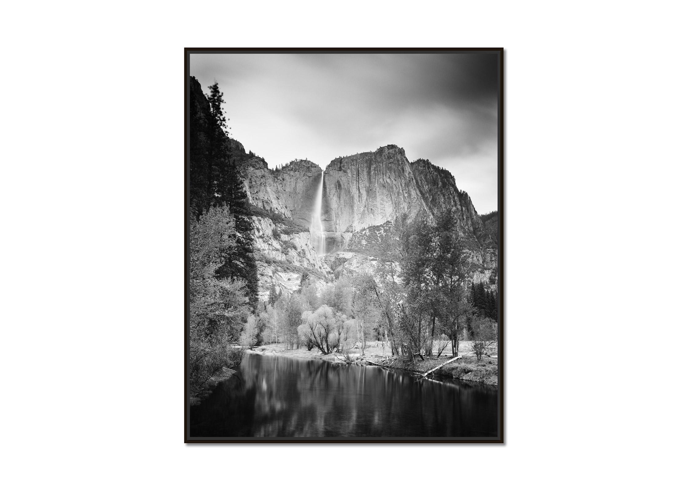 Upper Yosemite Falls, California, USA, black and white photography, landscape - Photograph by Gerald Berghammer, Ina Forstinger