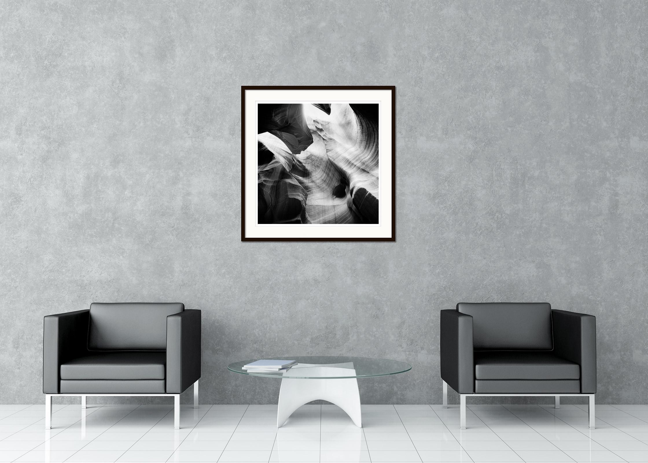 Antelope Canyon, Schwarz-Weiß-Fotografie, limitierte Auflage, Landschaft, Druck im Angebot 1
