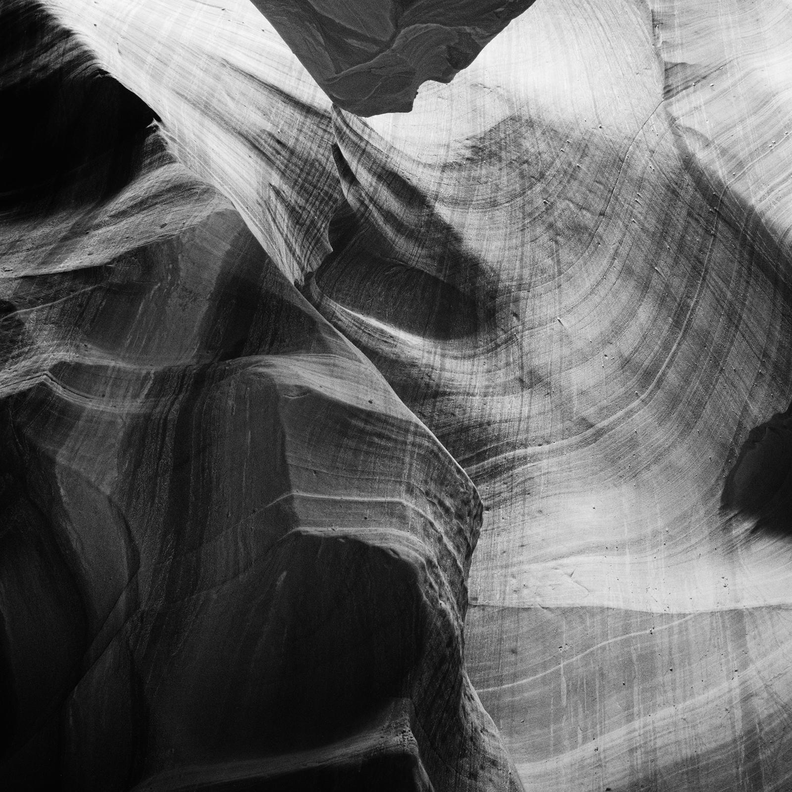 Antelope Canyon, Schwarz-Weiß-Fotografie, limitierte Auflage, Landschaft, Druck im Angebot 5