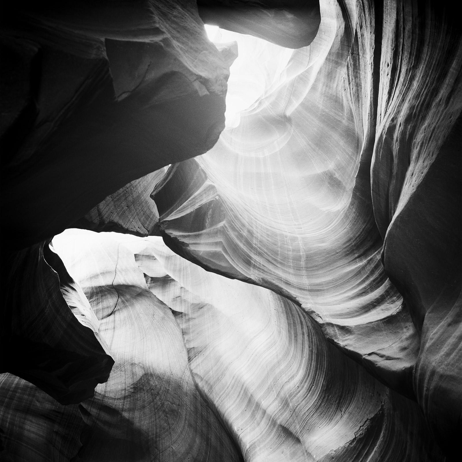 Antelope Canyon, Felsformationen, Schwarz-Weiß-Fotografie der bildenden Kunst