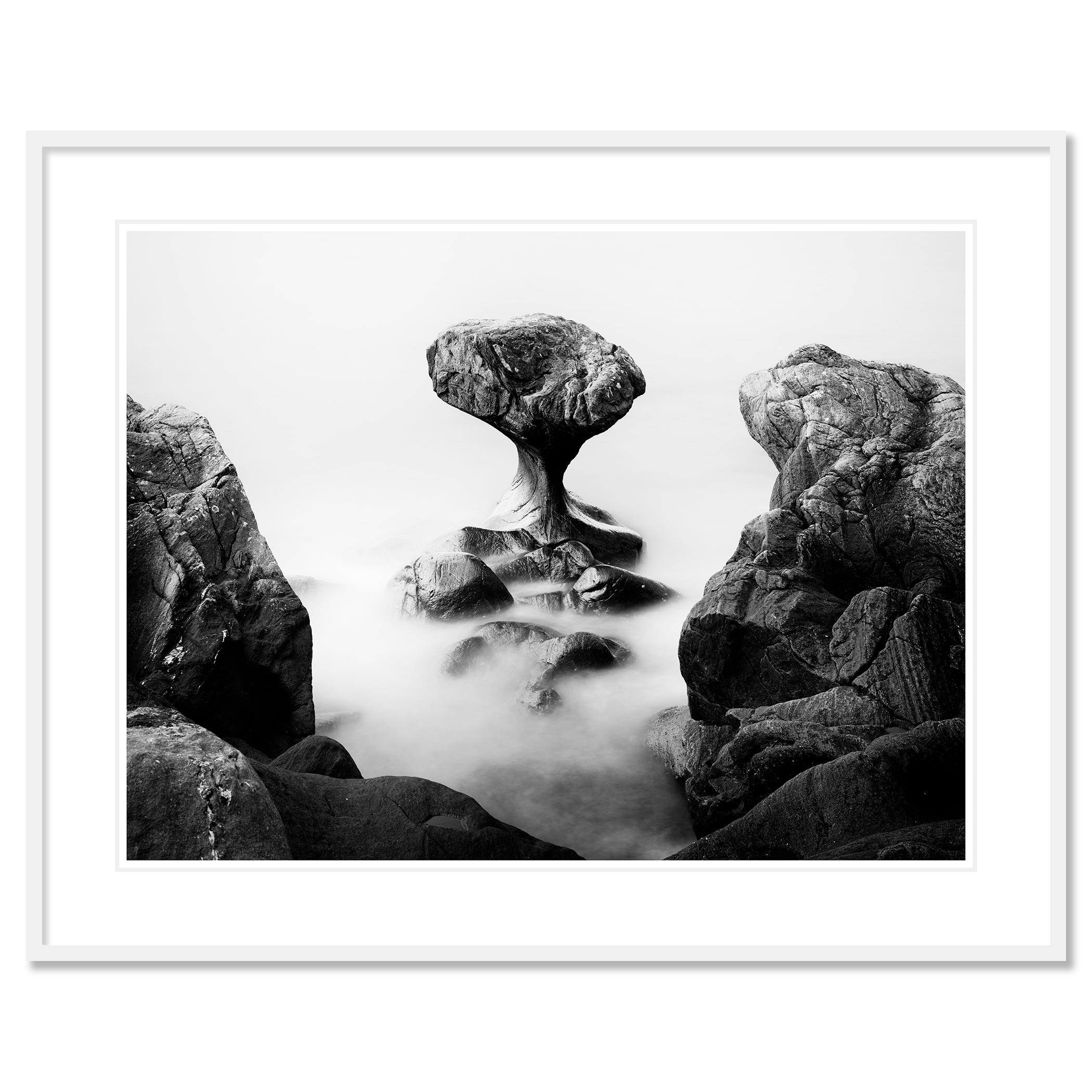 Attiré par la mer Étude 3, Norvège - n° 21369
Tous les tirages de Gerald Berghammer sont réalisés sur commande en édition limitée sur Hahnemuehle Photo Rag Baryta. Chaque tirage est estampillé au dos, signé et numéroté par Gerald Berghammer, et