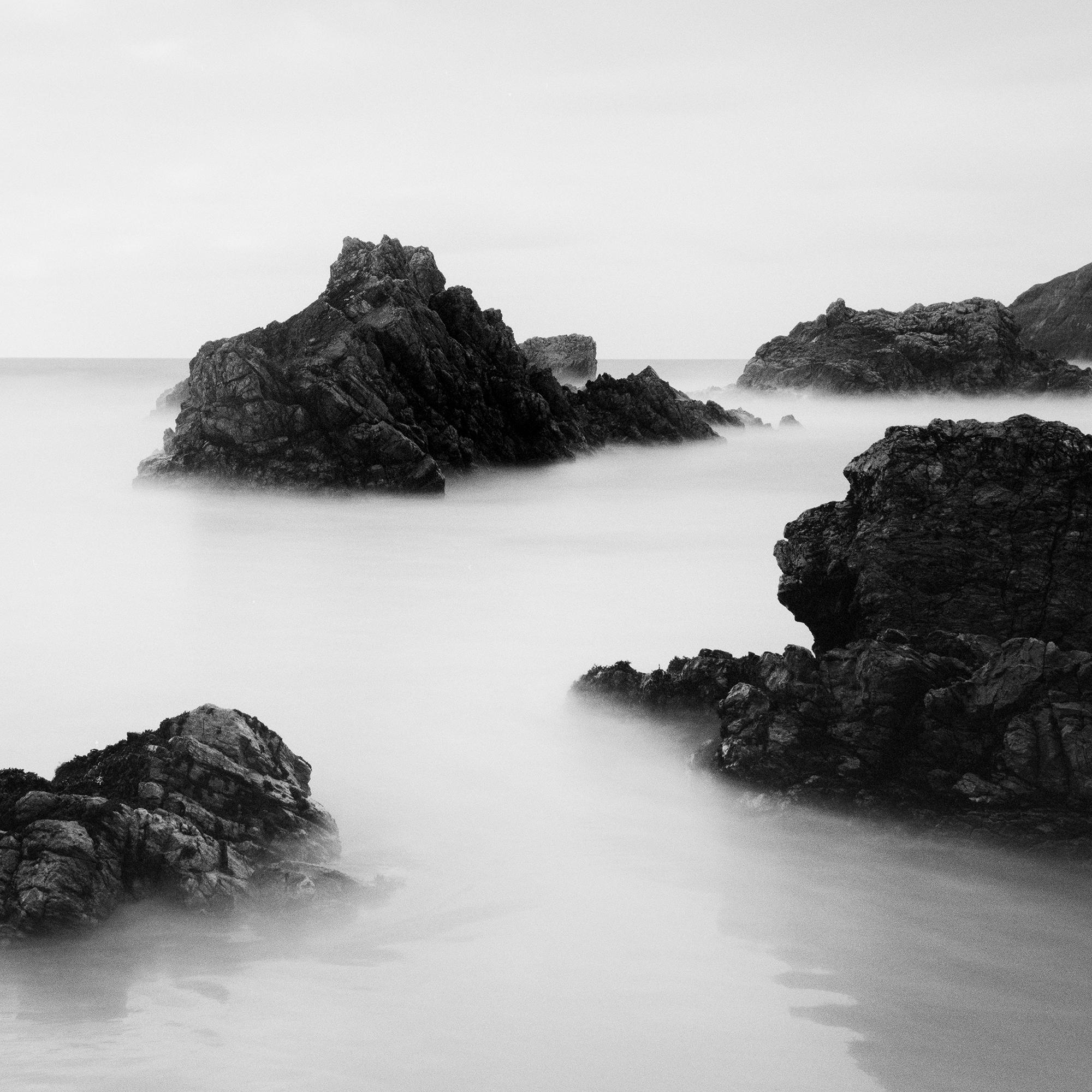 Plage Whiting, littoral, Écosse, photographie de paysage en noir et blanc en vente 7