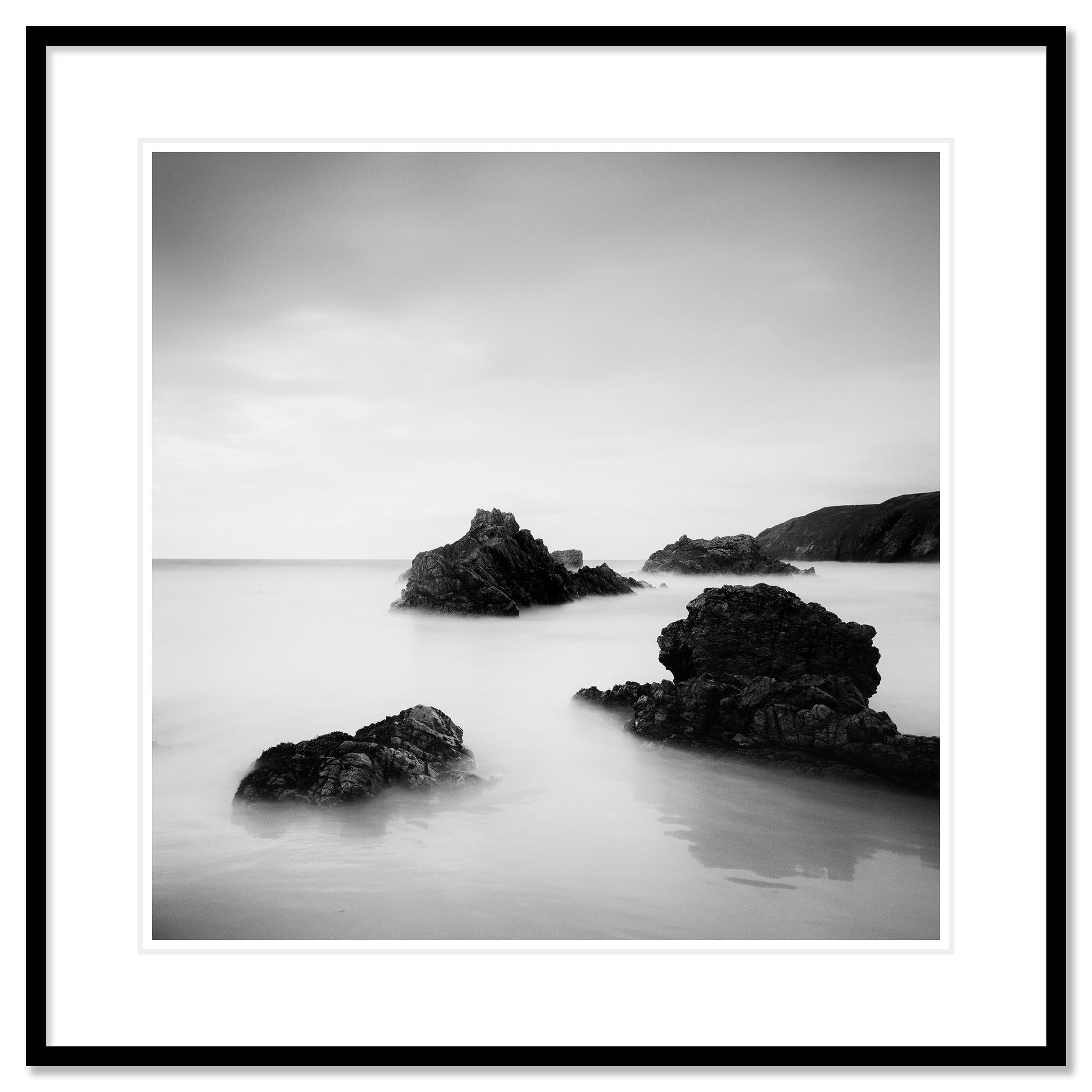 Plage Whiting, littoral, Écosse, photographie de paysage en noir et blanc en vente 1