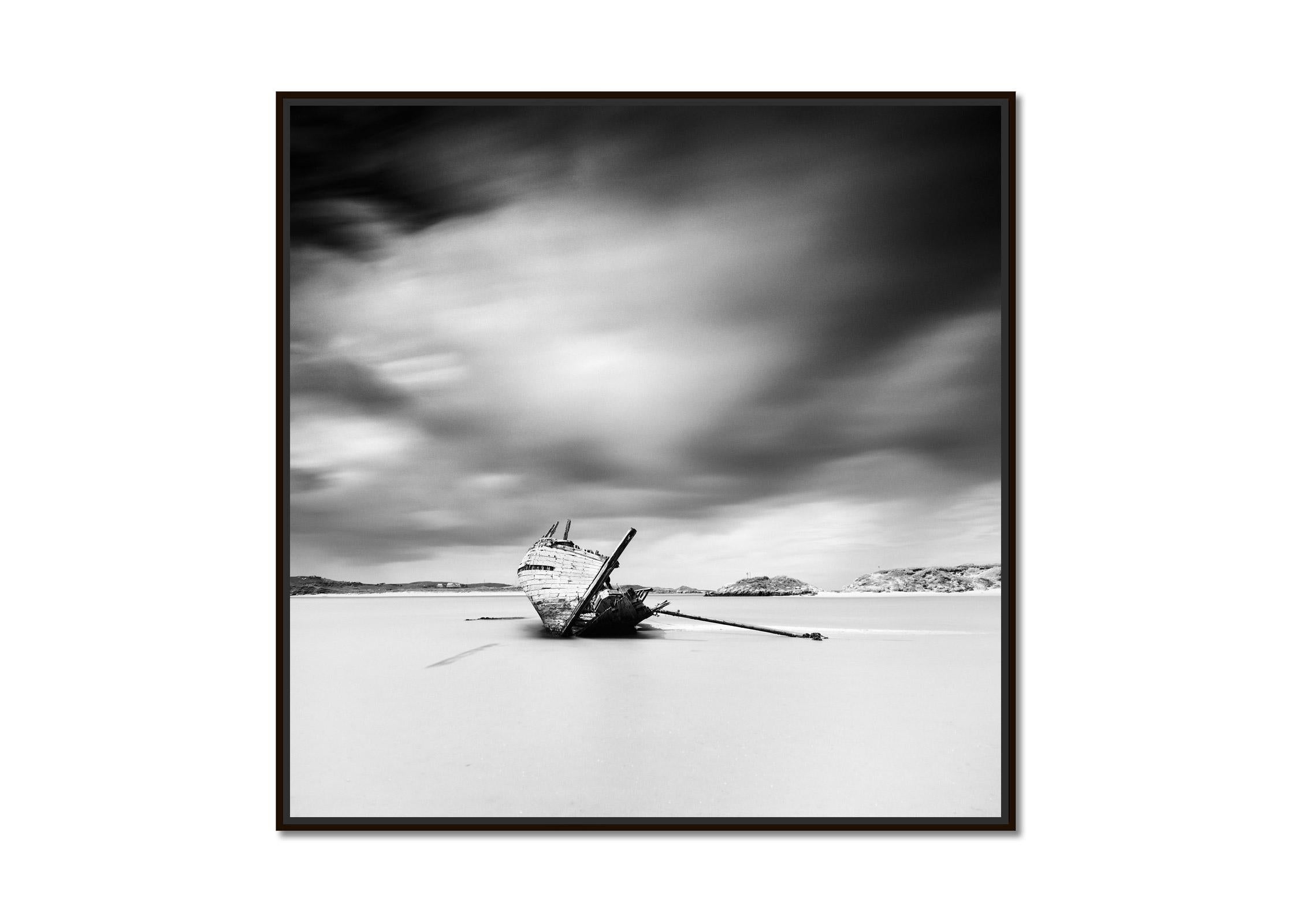 Bad Eddies Boat, Irish coast, Ireland, black and white photography, landscape - Photograph by Gerald Berghammer