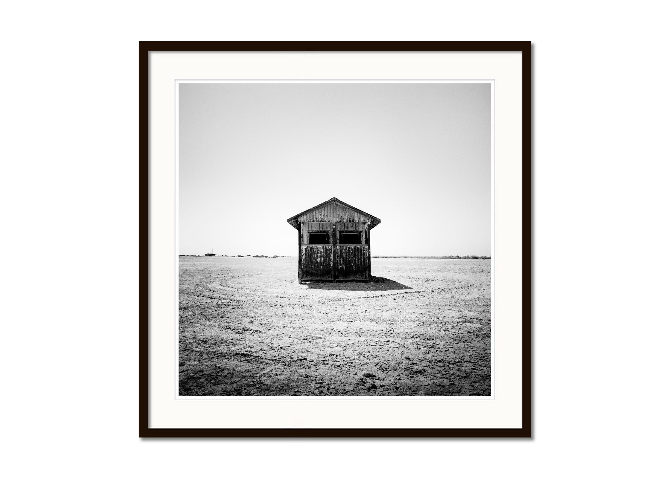 Bath House, Salton Sea, Kalifornien, USA, Schwarz-Weiß-Landschaftsfotografie (Grau), Black and White Photograph, von Gerald Berghammer
