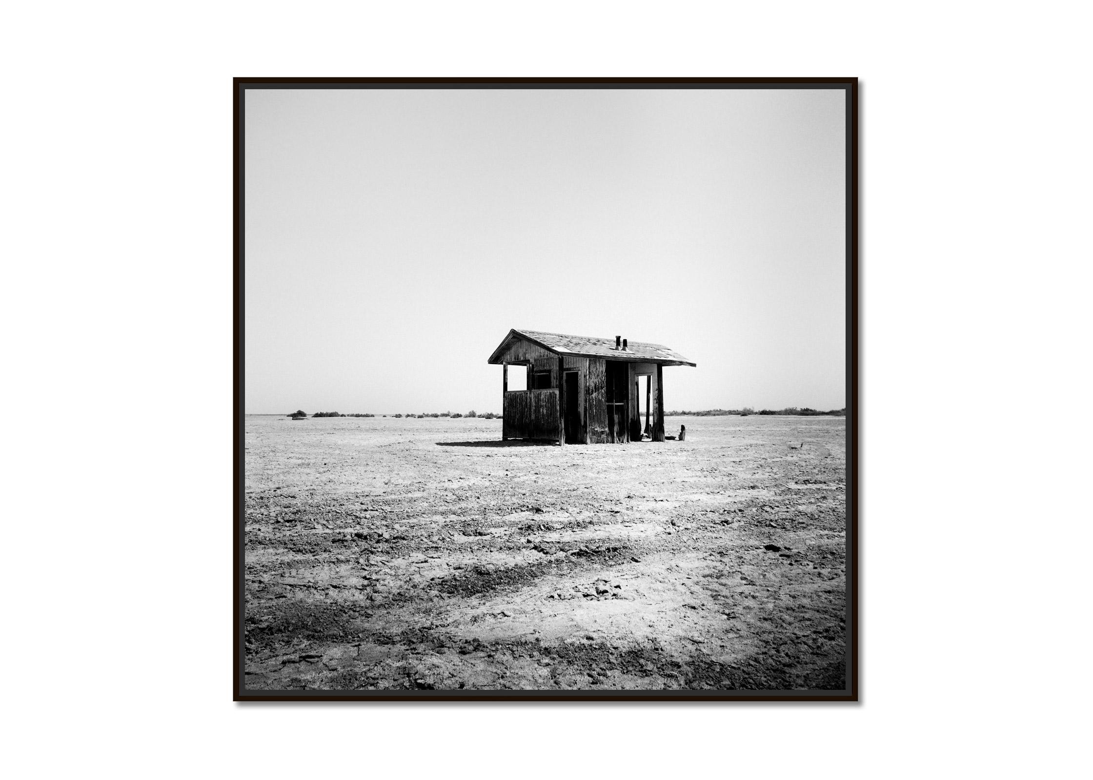 Bath House, Salton Sea, California, USA, black and white landscape photography - Photograph by Gerald Berghammer