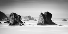 Strand von Silencio, Felsen, Atlantischer Ozean, Schwarz-Weiß-Fotografie, Meereslandschaft
