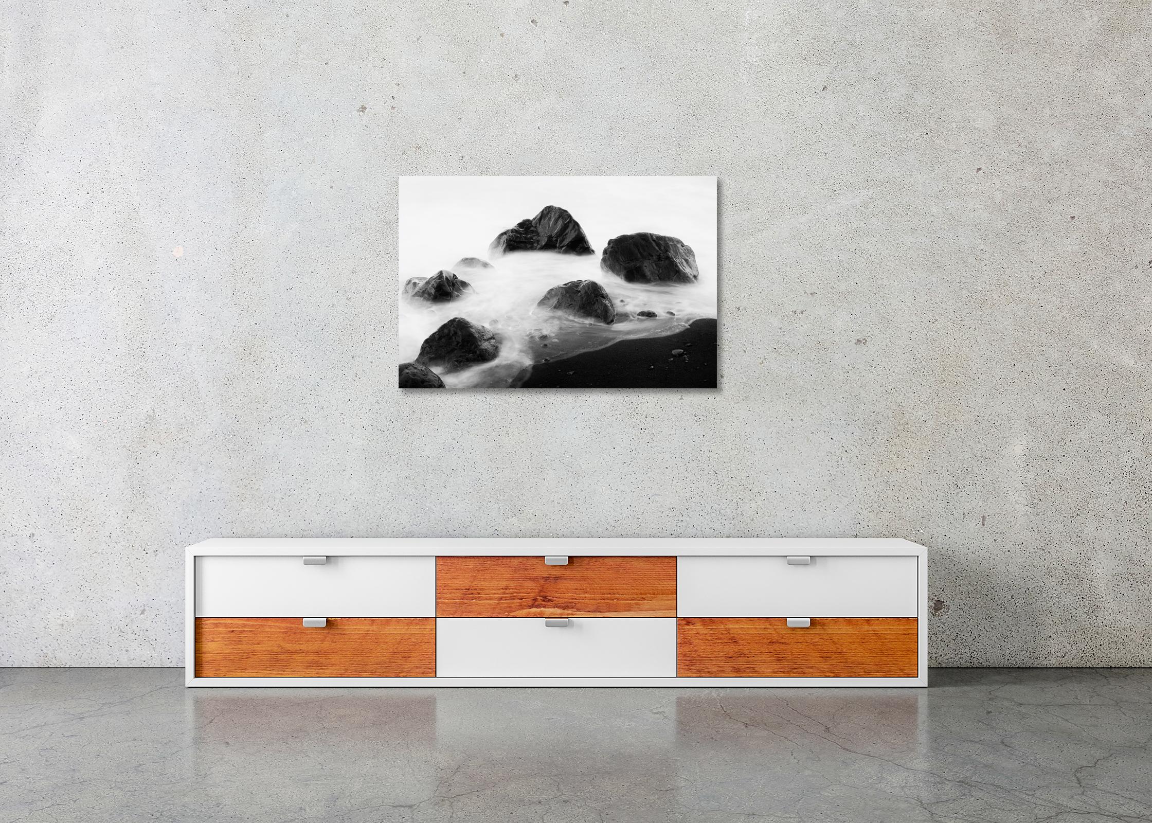 Black Rocks and a few Stones Espagne photographie de paysage d'art en noir et blanc en vente 2