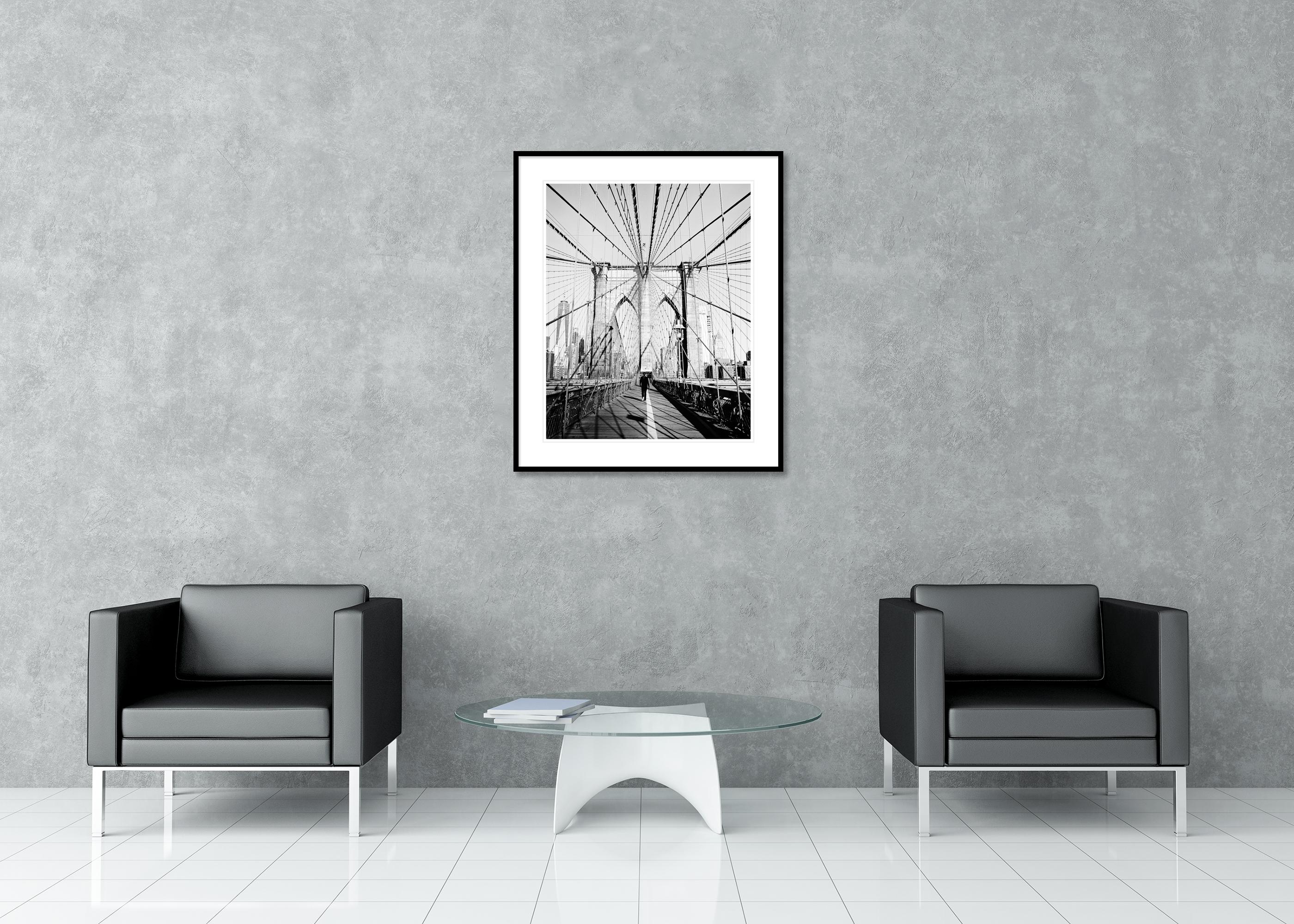Brooklyn Bridge, New York City, USA, Schwarz-Weiß-Fotografie, Kunststadtlandschaft im Angebot 2