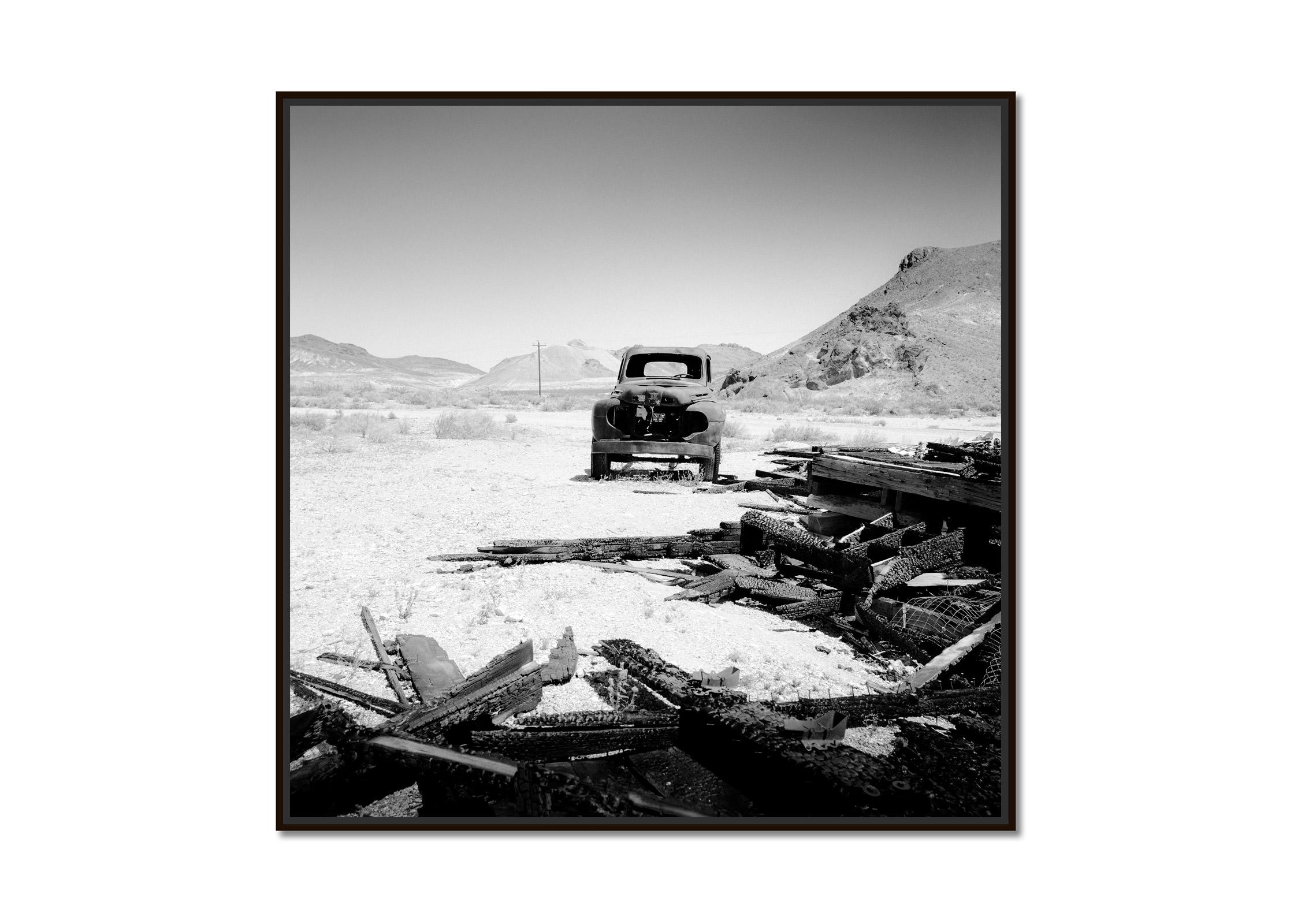 Burnt Down, Old US Car, California, black and white photography, art landscape - Photograph by Gerald Berghammer