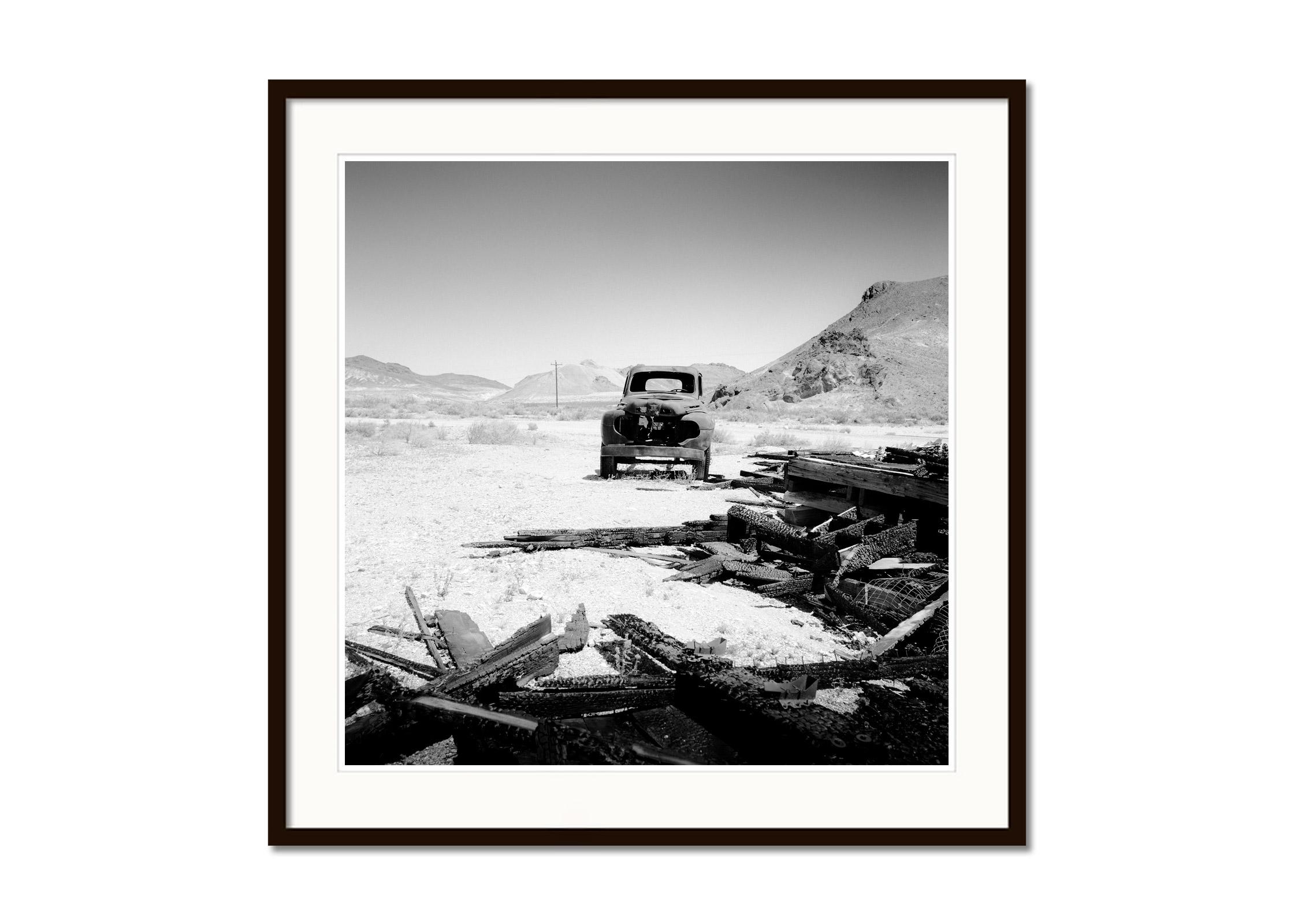 Burnt Down, Old US Car, California, black and white photography, art landscape - Gray Landscape Photograph by Gerald Berghammer