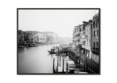 Canal Grande - Blick auf die Rialto-Brücke - Venedig - monochrome Landschaftsfotografie