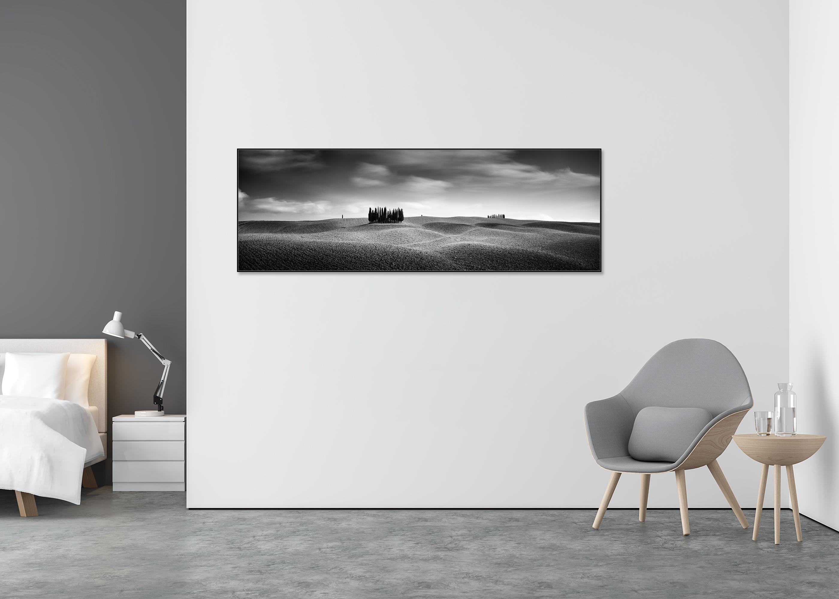 label the place shown in each photograph based on panorama
