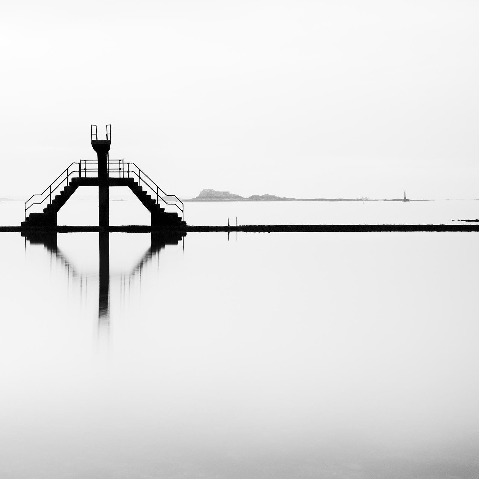 Diving Platform, Seawater swimming Pool, Saint Malo, black and white photography For Sale 2