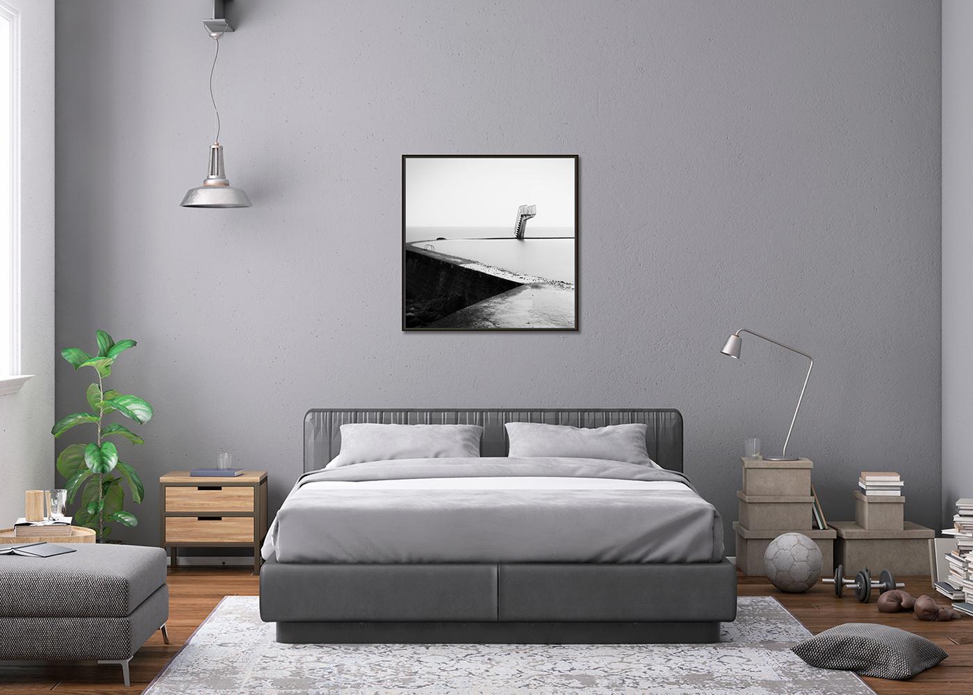 Piattaforma per i tuffi, piscina con acqua di mare, fotografia monocromatica, stampa in edizione limitata in vendita 2