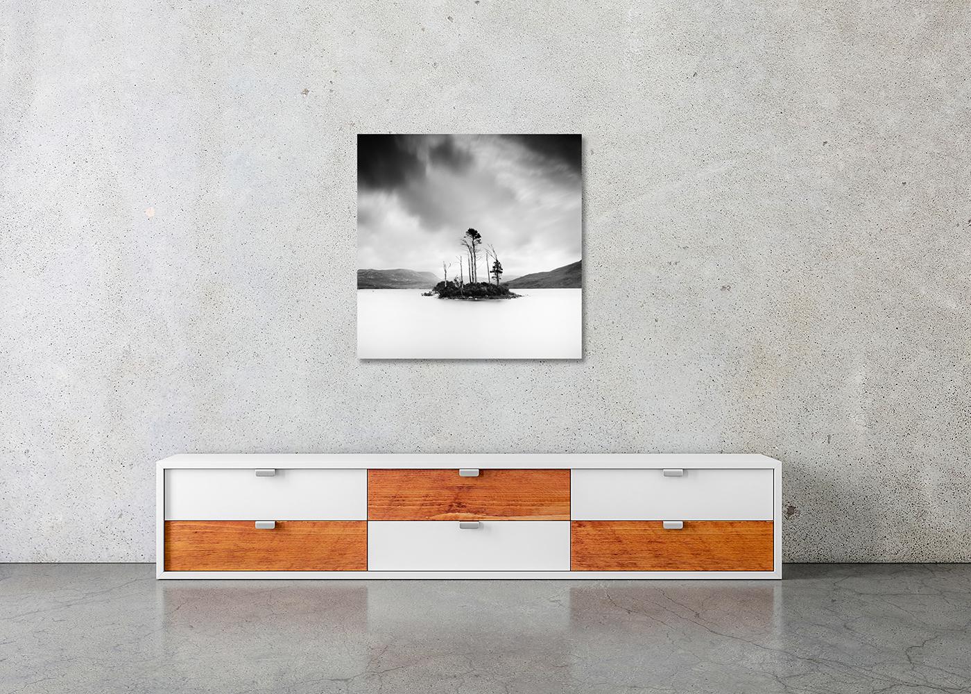 Drowned Island, Schottland, Schwarz-Weiß-Fotografie, Aquarell in limitierter Auflage im Angebot 3