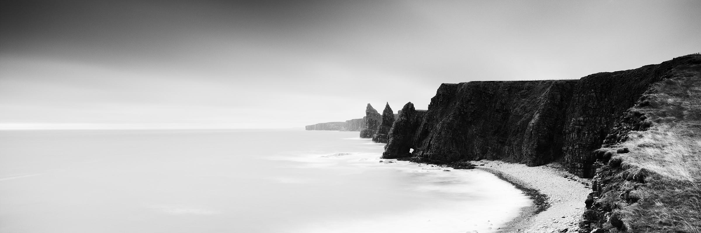 Gerald Berghammer Black and White Photograph - Duncansby Stacks, Ireland, black white, panorama landscape fine art photography 