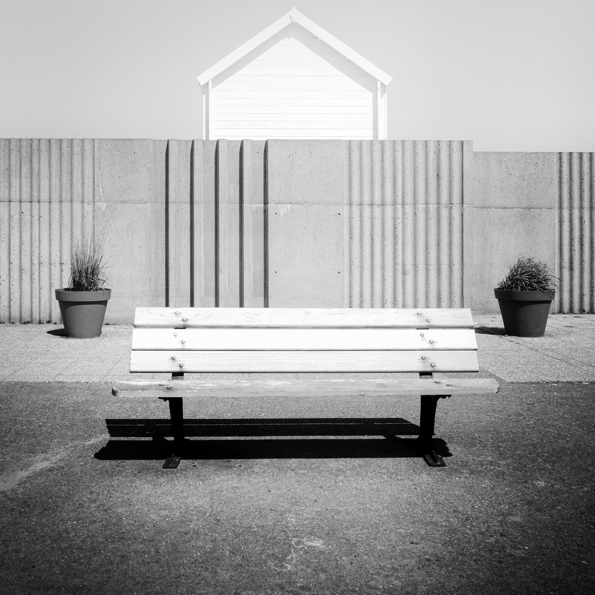 Esplanade, Strand, Frankreich, Schwarz-Weiß-Fotografie, Landschaft in limitierter Auflage im Angebot 4