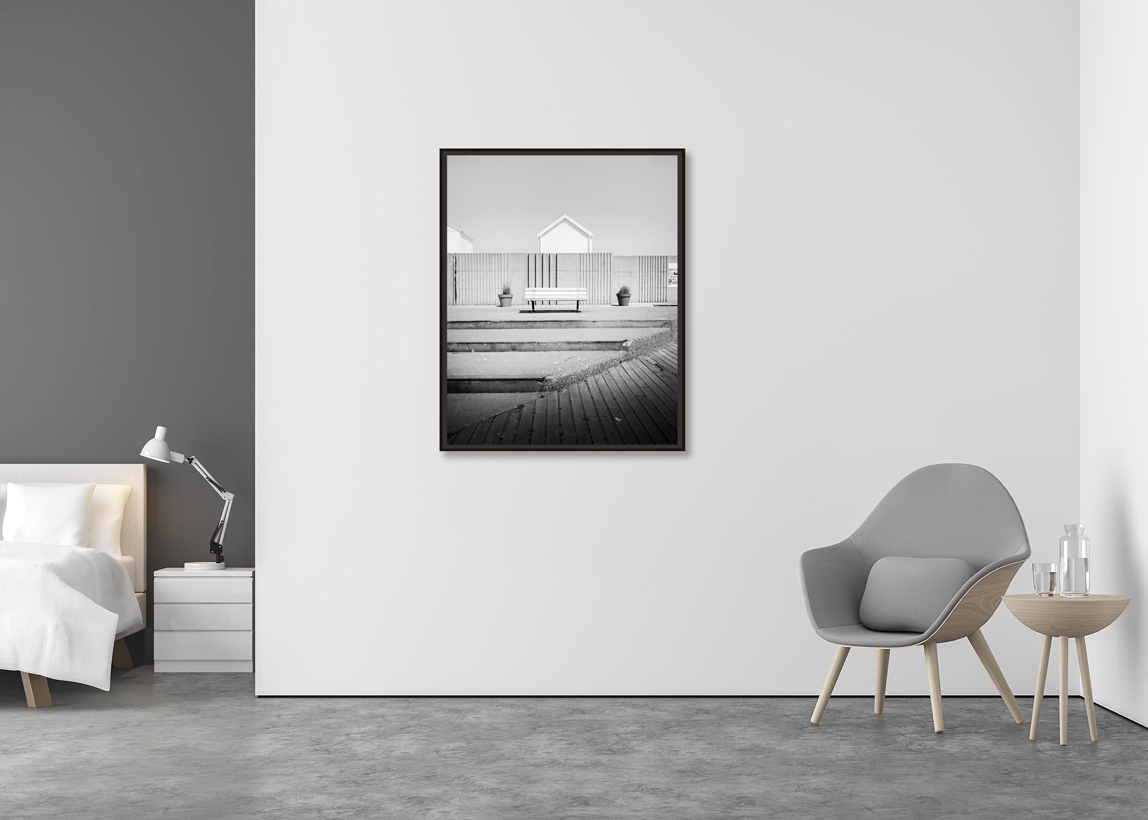 minimalist black and white architecture photography