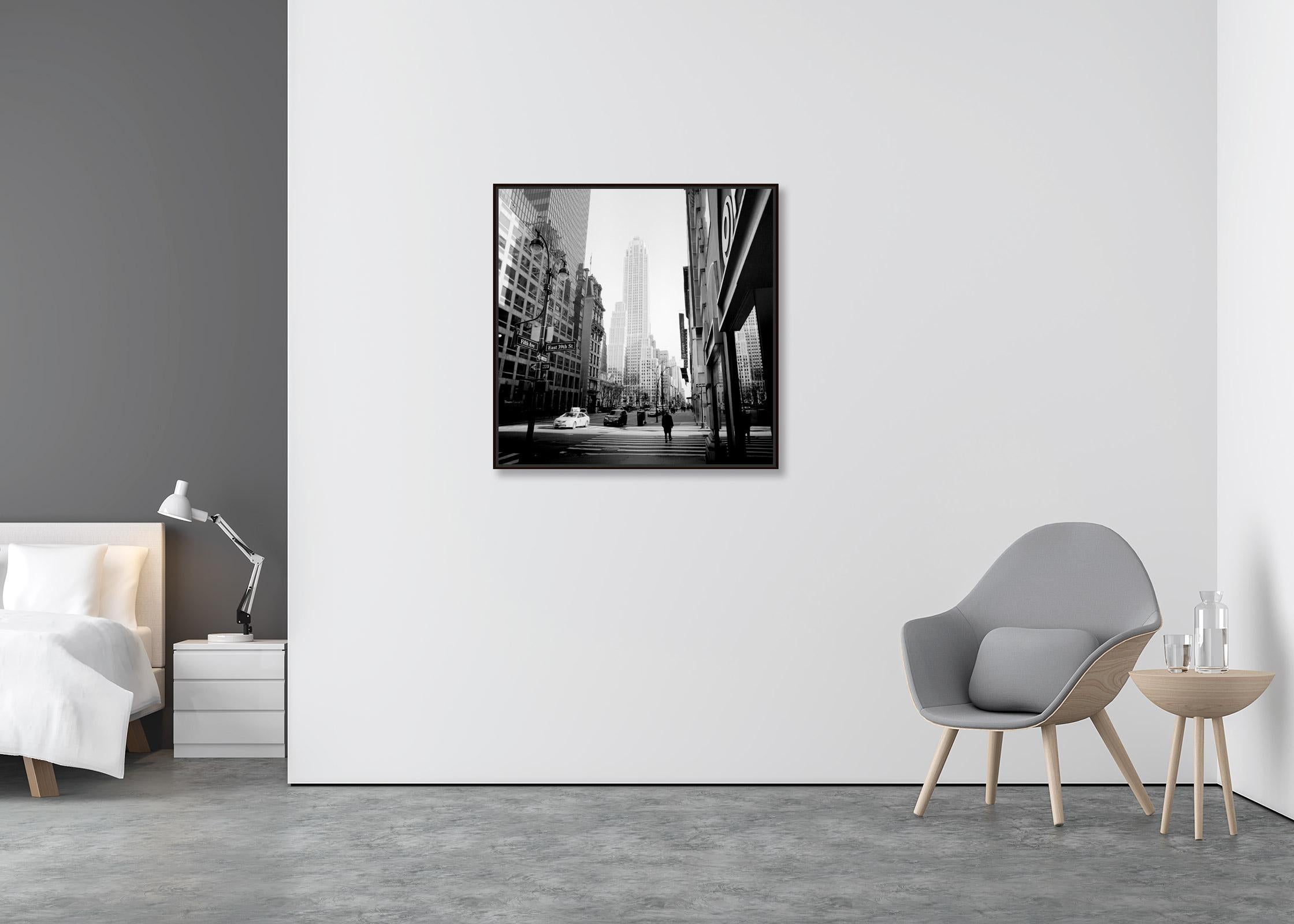 Fifth Ave East 39th St New York City USA black white art cityscape photography - Contemporary Photograph by Gerald Berghammer