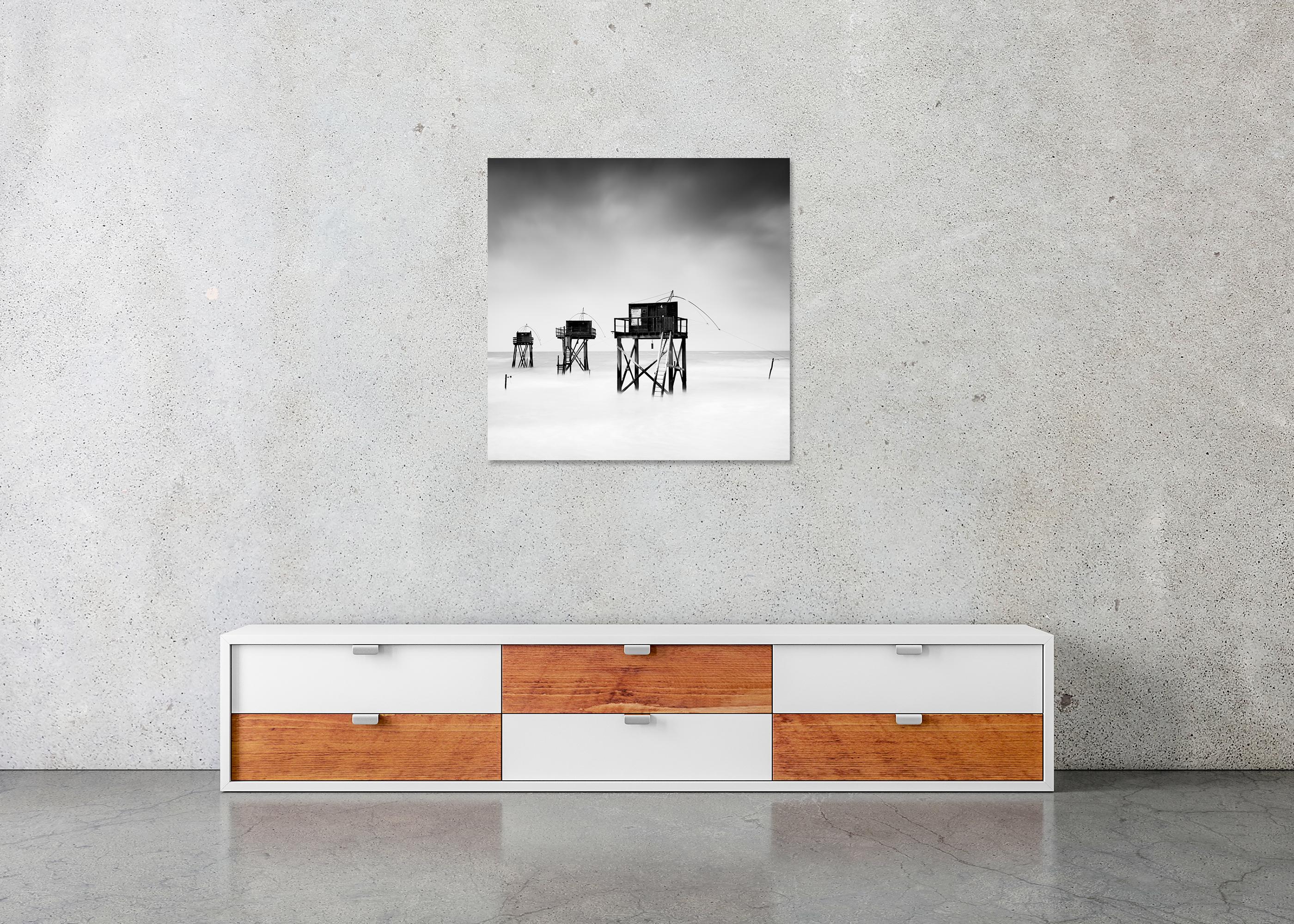 Fishing Hut, Atlanic Beach, monochrome Fotografie, Landschaft in limitierter Auflage im Angebot 5