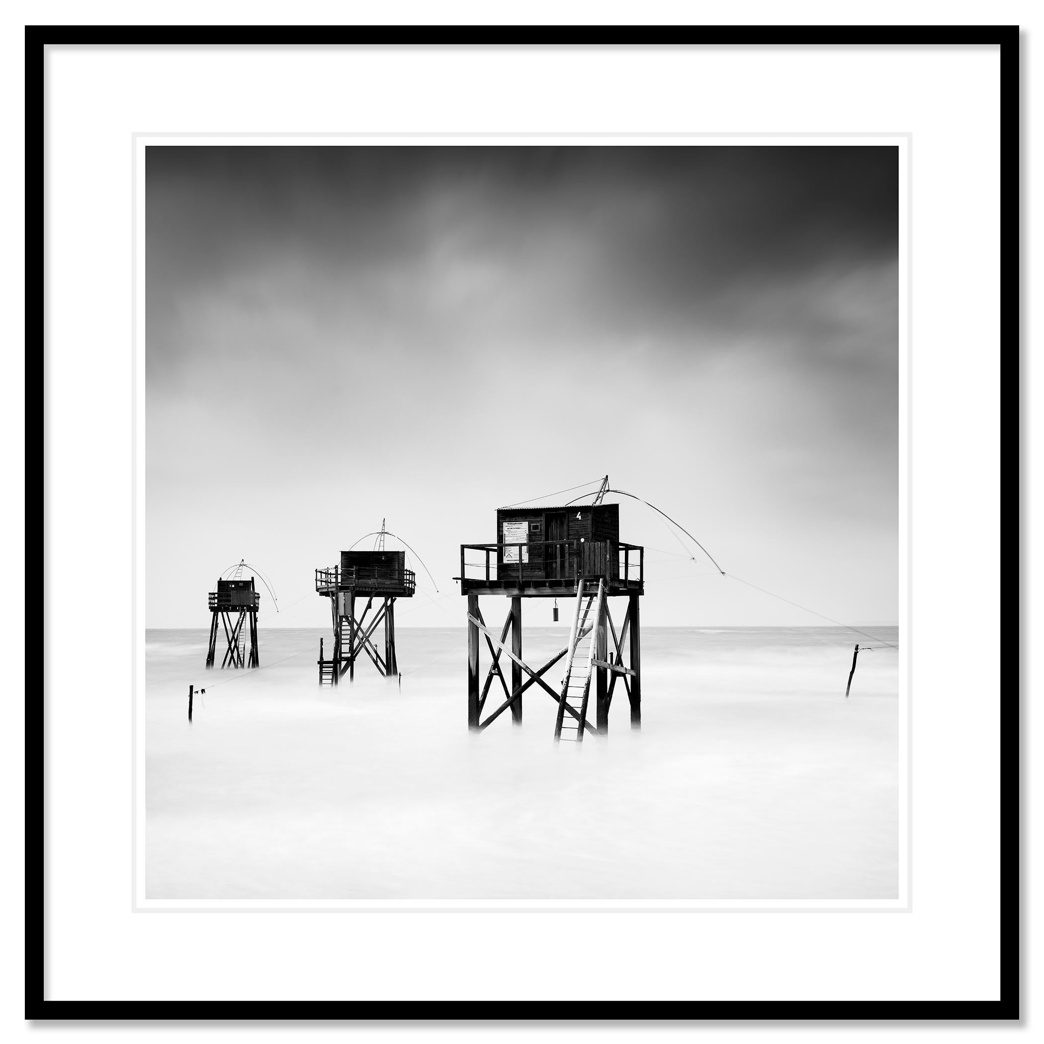 Fishing Hut, Atlanic Beach, monochrome Fotografie, Landschaft in limitierter Auflage im Angebot 2