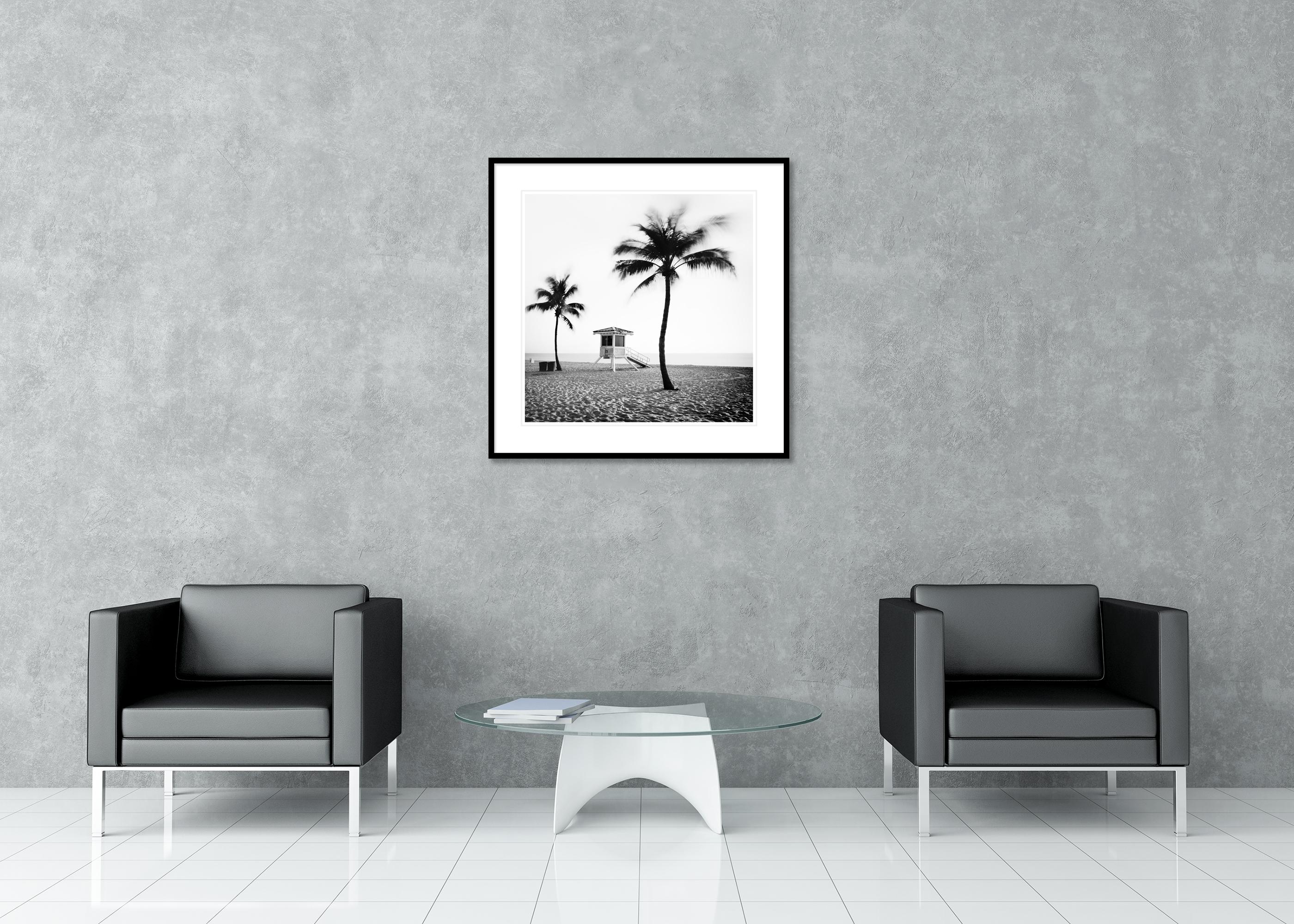 Fort Lauderdale Beach, Florida, monochrome Landschaft, Druck in limitierter Auflage im Angebot 2