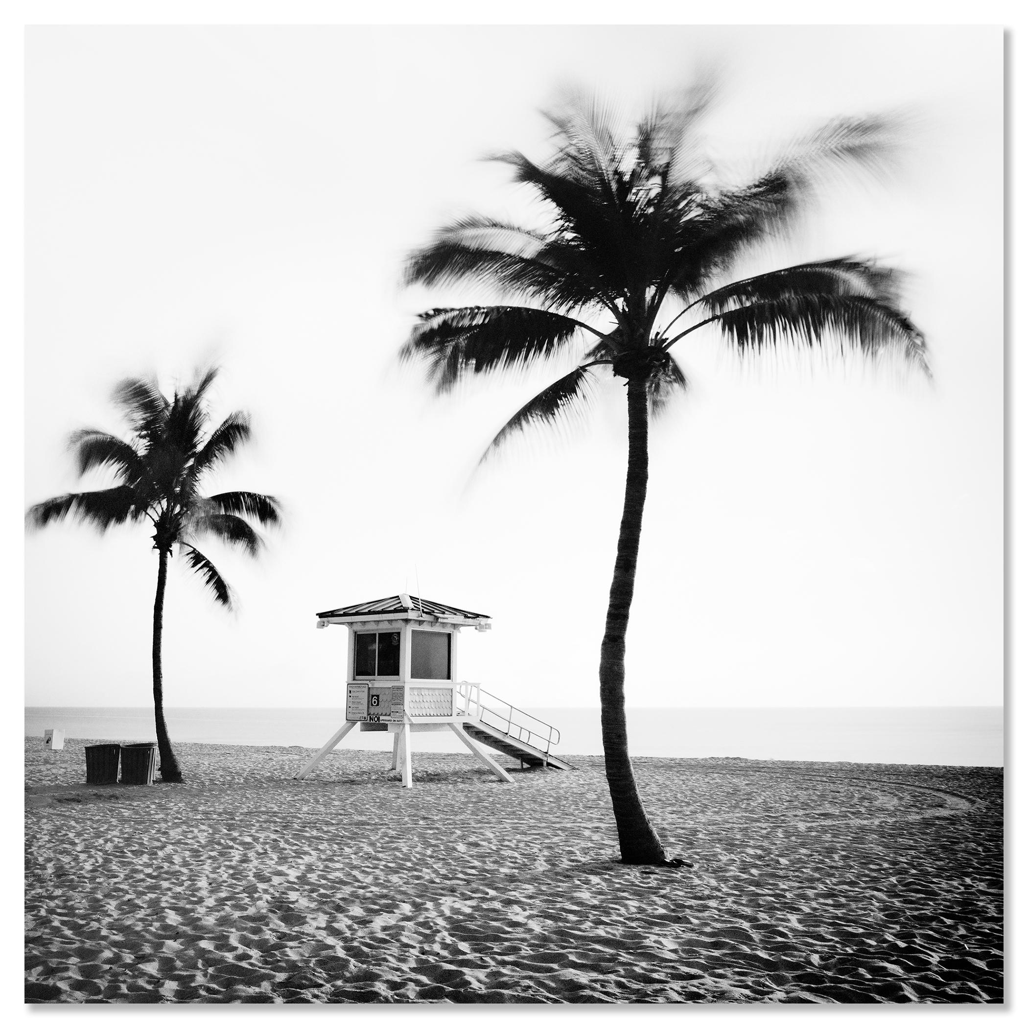 Fort Lauderdale Beach, Florida, monochrome Landschaft, Druck in limitierter Auflage im Angebot 3