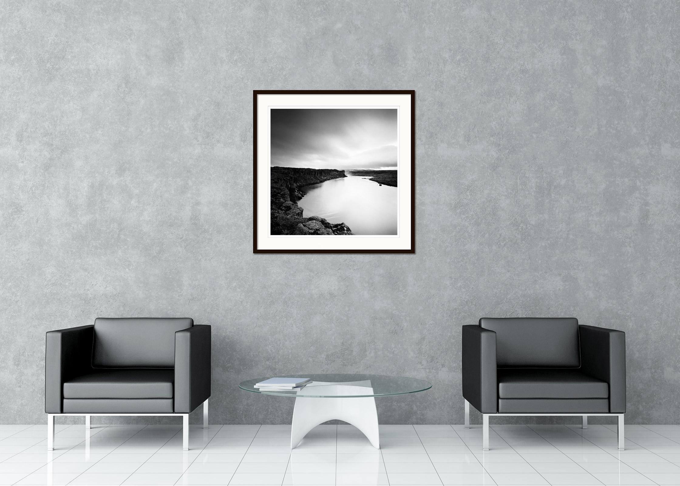 Gerald Berghammer - Limited edition of 9
Archival fine art pigment print. Signed, titled, dated and numbered by artist. Certificate of authenticity included. Printed with 4cm white border.
15.75 x 15.75 in. (40 x 40 cm) edition of 9
23.63 x 23.63