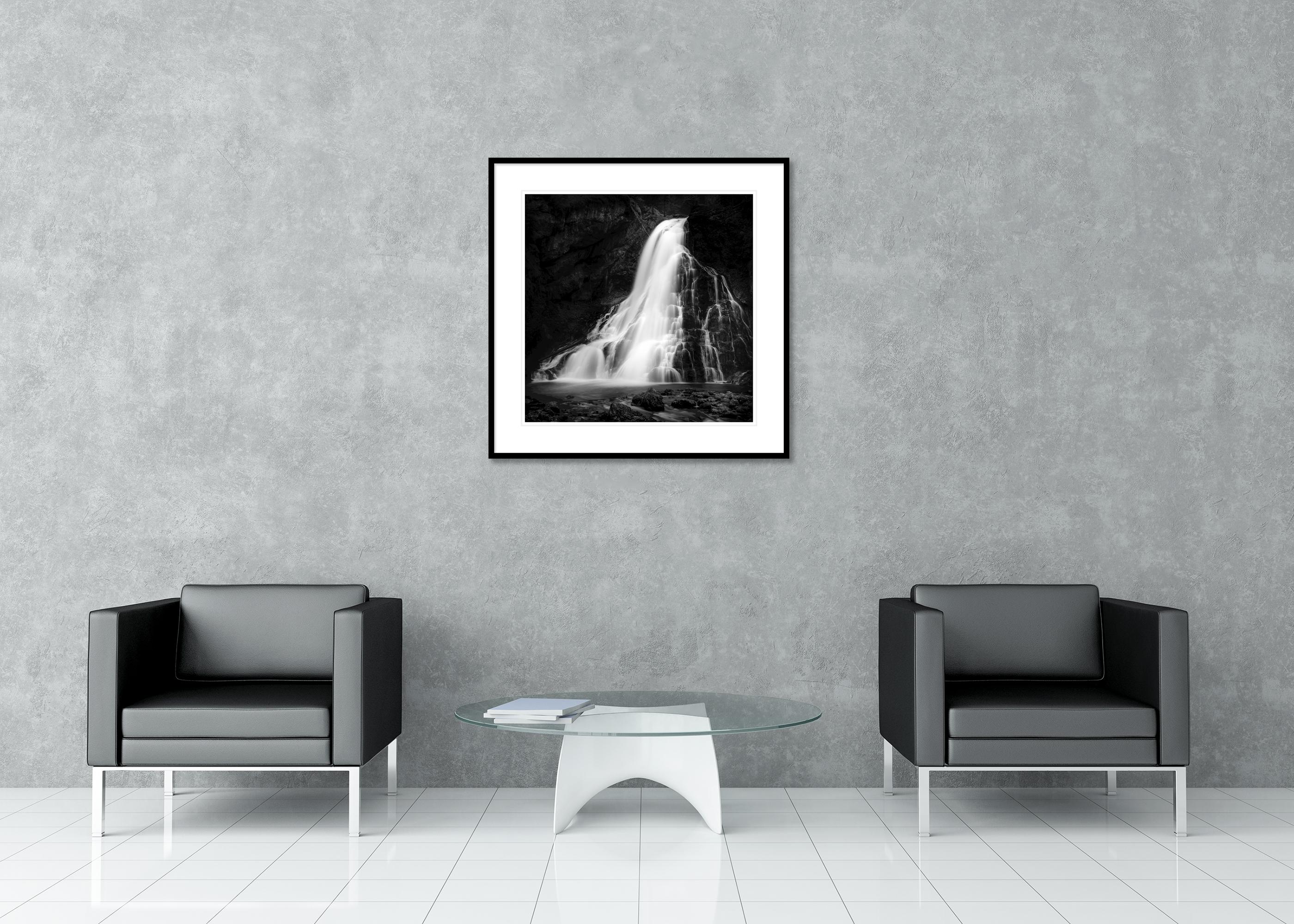 Cascadas de Golling, cascada, Austria, fotografía en blanco y negro, paisaje artístico en venta 2