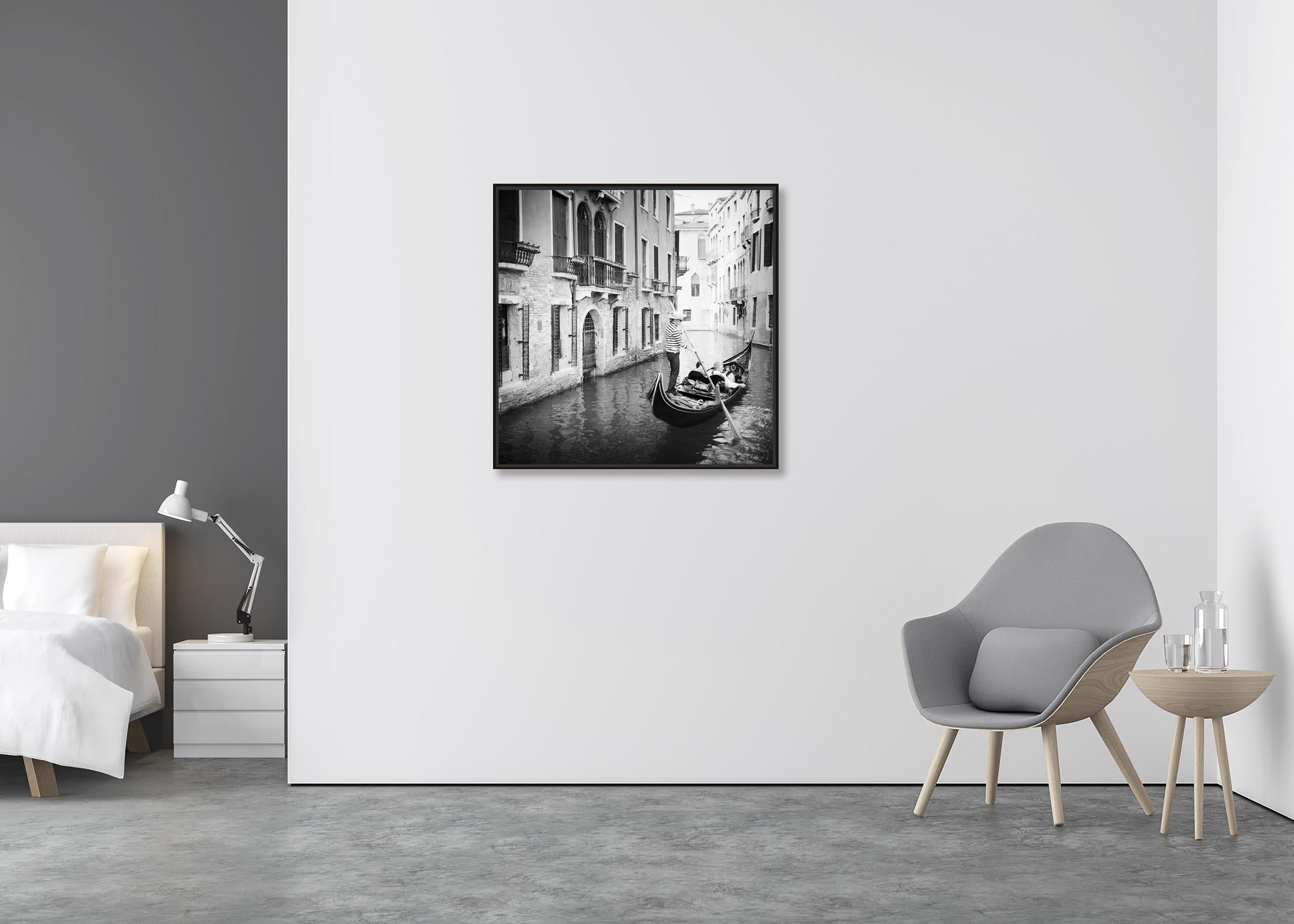 Gondoliere, Venice, Italy, fine art black and white photography, waterscapes - Contemporary Photograph by Gerald Berghammer