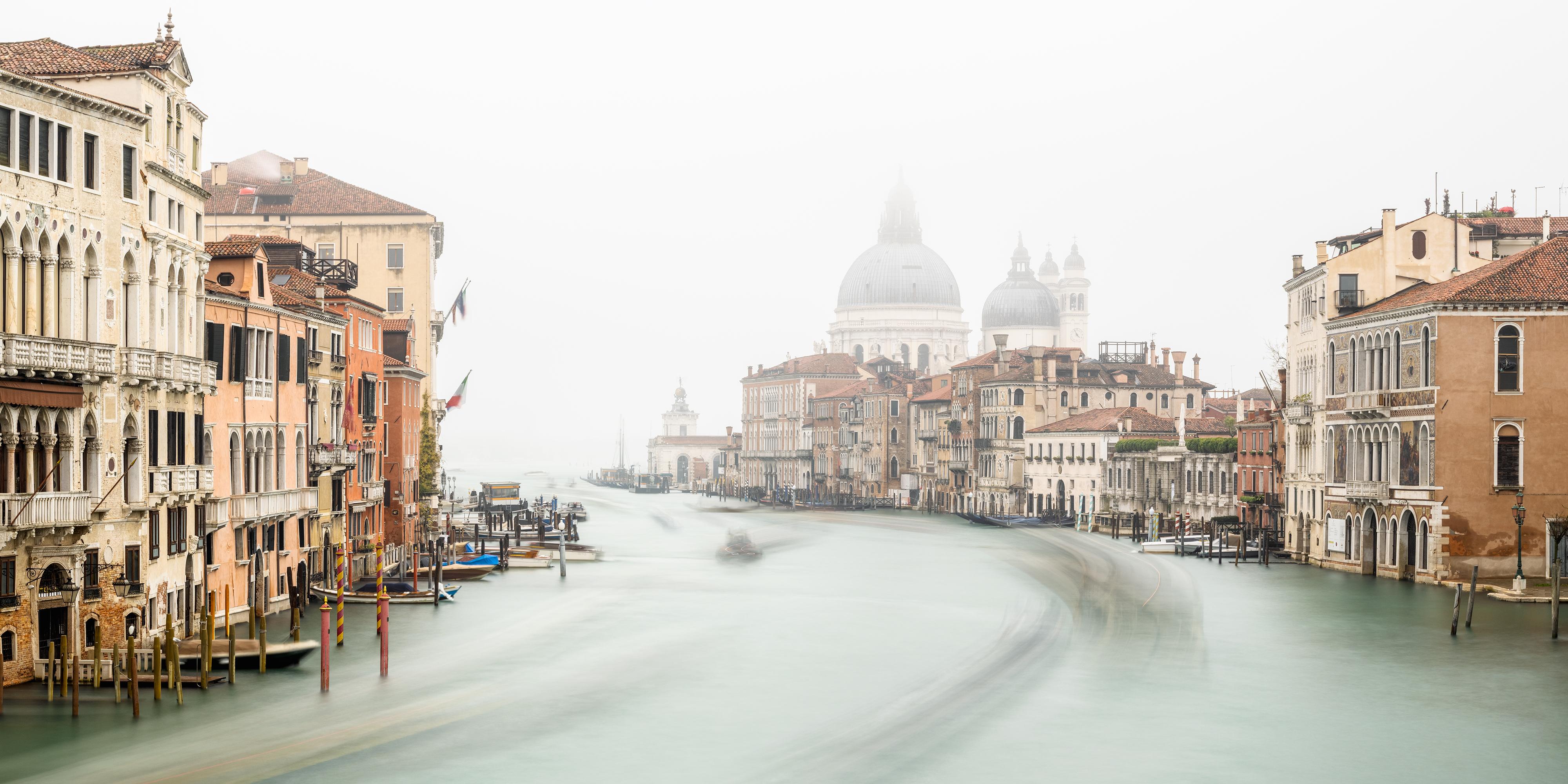 Der Canal Grande und Santa Maria della Salute, Venedig – Fotografie in limitierter Auflage